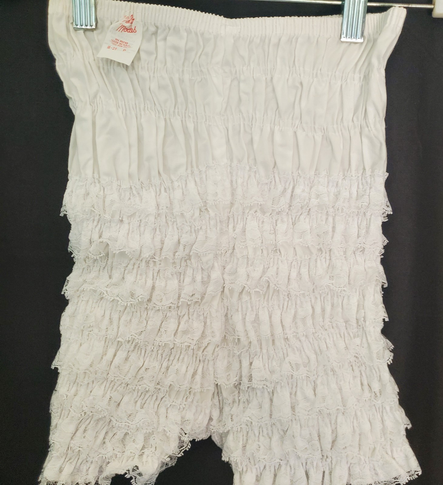 Vintage Malco Modes Smocked Lace Ruffle Bloomers Shorts N29 White S/XS USA Made