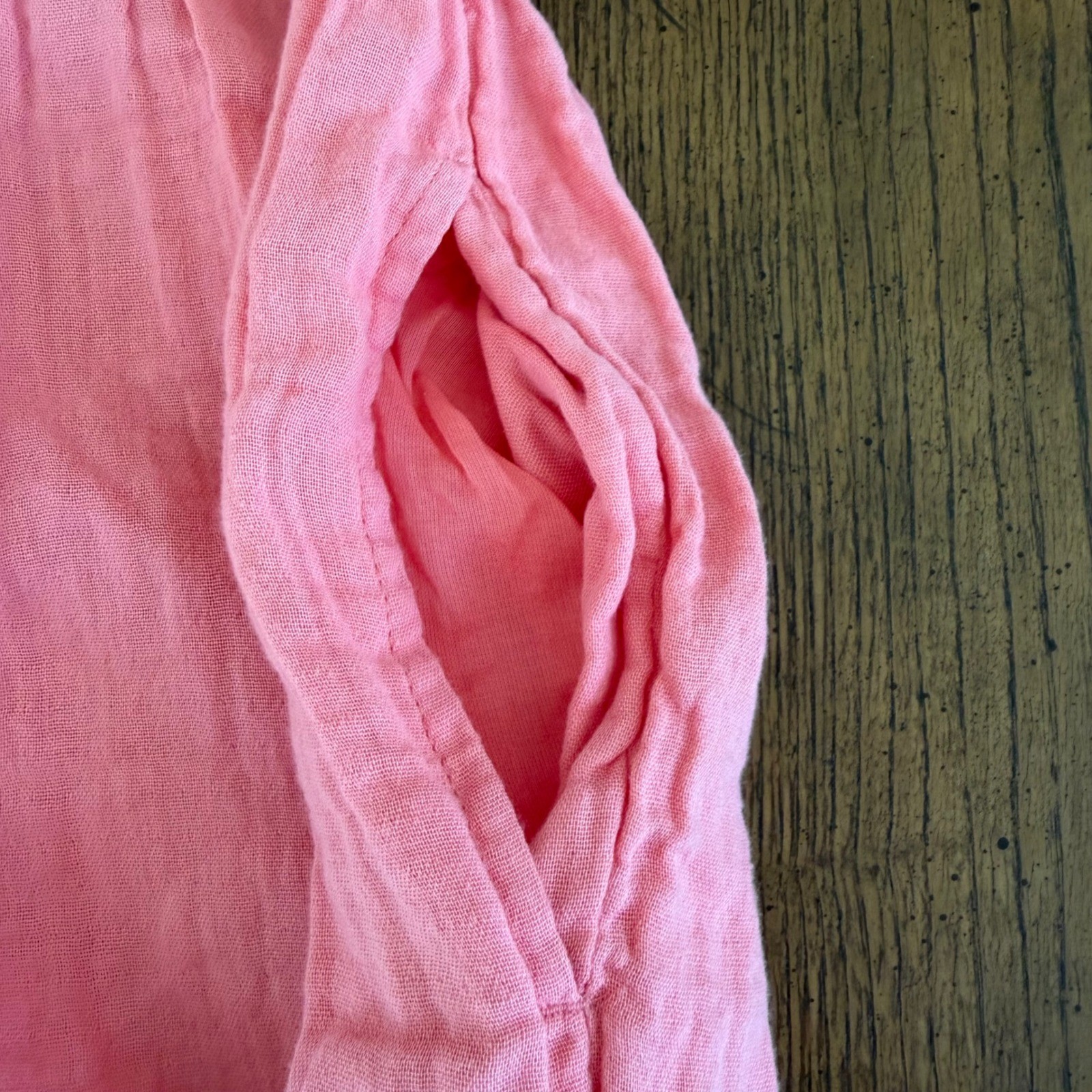 Old Navy Crinkle Gauze Flutter Sleeve Peach Dress V-Neck Tiered Pockets Medium