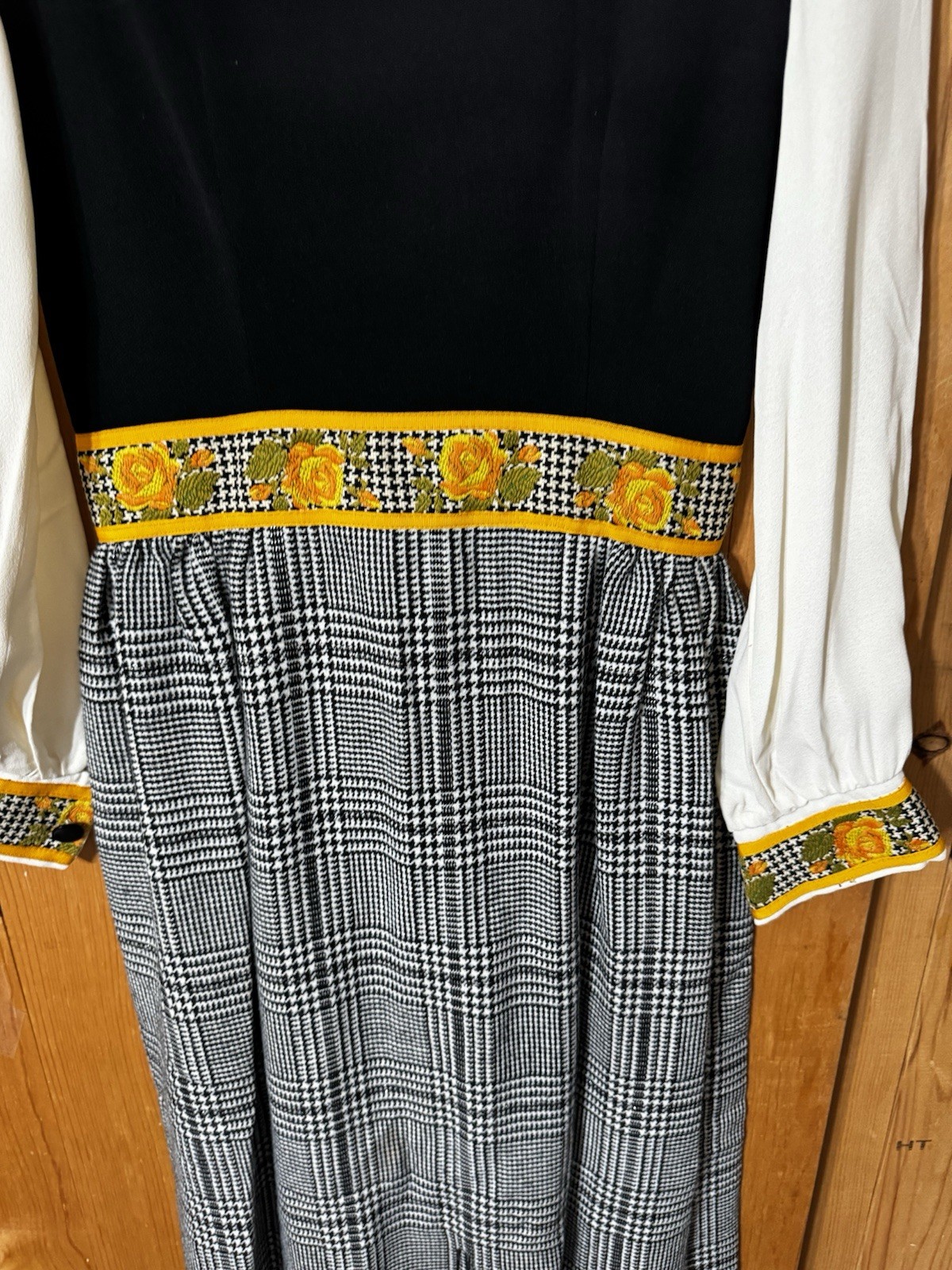 VTG 70s Melissa Lane Dagger Collar Maxi Dress Long Sleeve NWD WOMENS SIZE XS/S