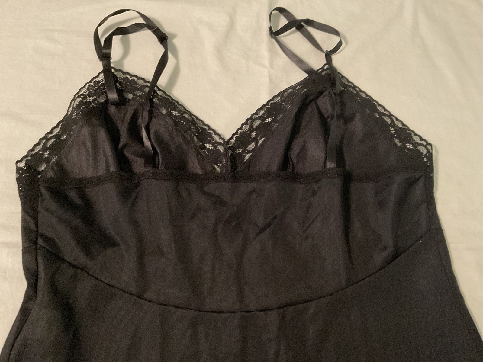 Vintage Vanity Fair Black Nylon Full Slip Size 38 10-103
