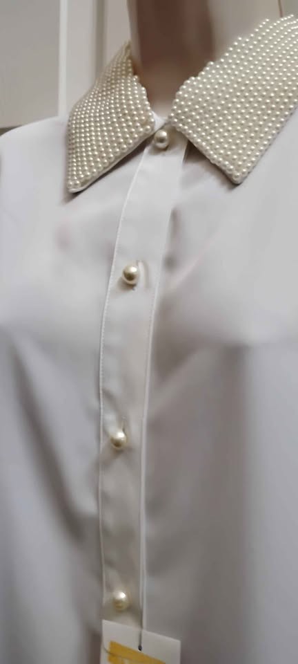 Women&rsquo;s Size 14 Vintage Blouse White Long Sleeves Faux Pearl Trim NWT