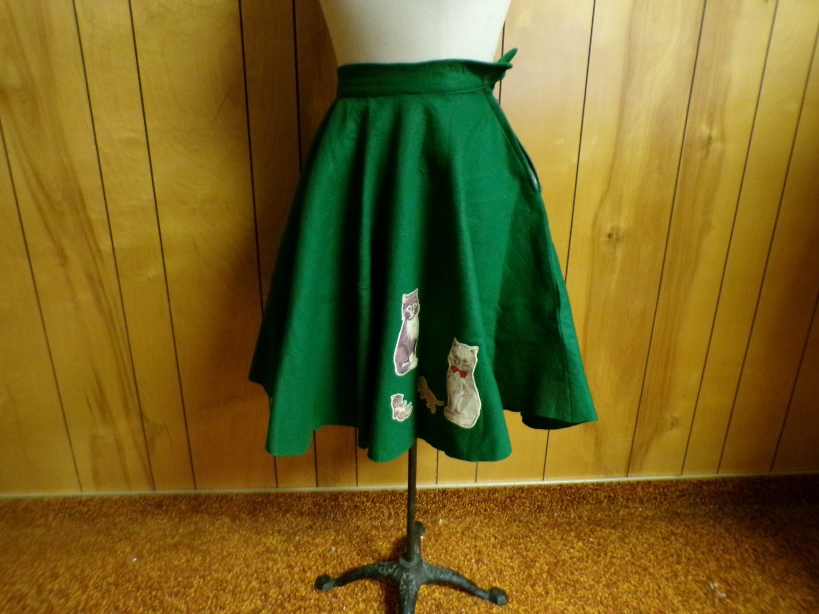 Vintage 1950&rsquo;s Felt Poodle Cats Skirt Waist 26&Prime;