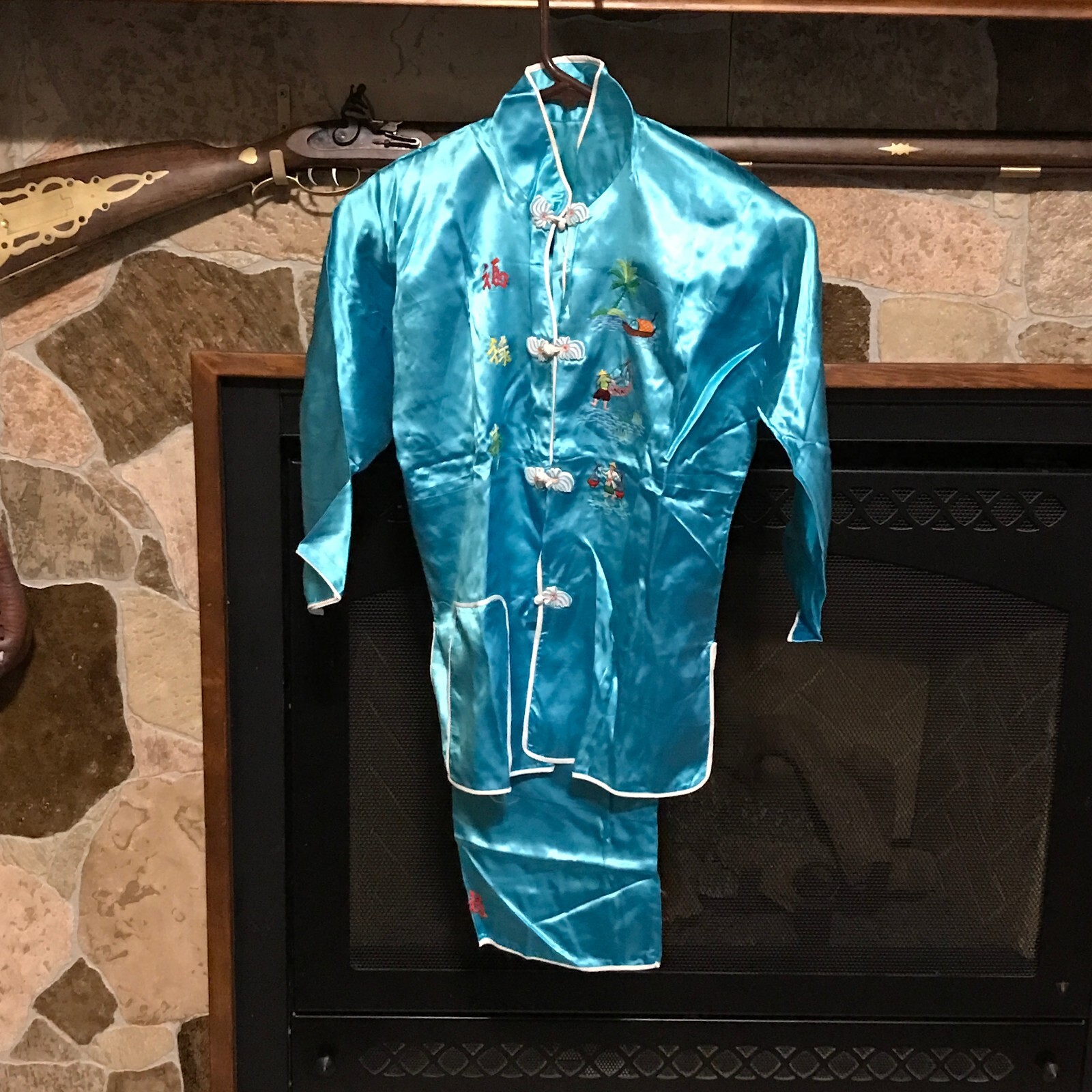Vintage 1960s Vietnamese Women’s Silk Short Top Ao Ba Ba Set