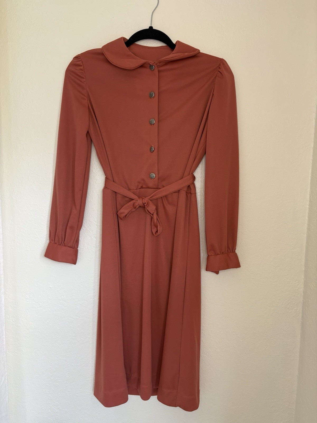 Vintage Homemade Woman’s Dress From The 50s In A Burnt Orange Color Size Medium