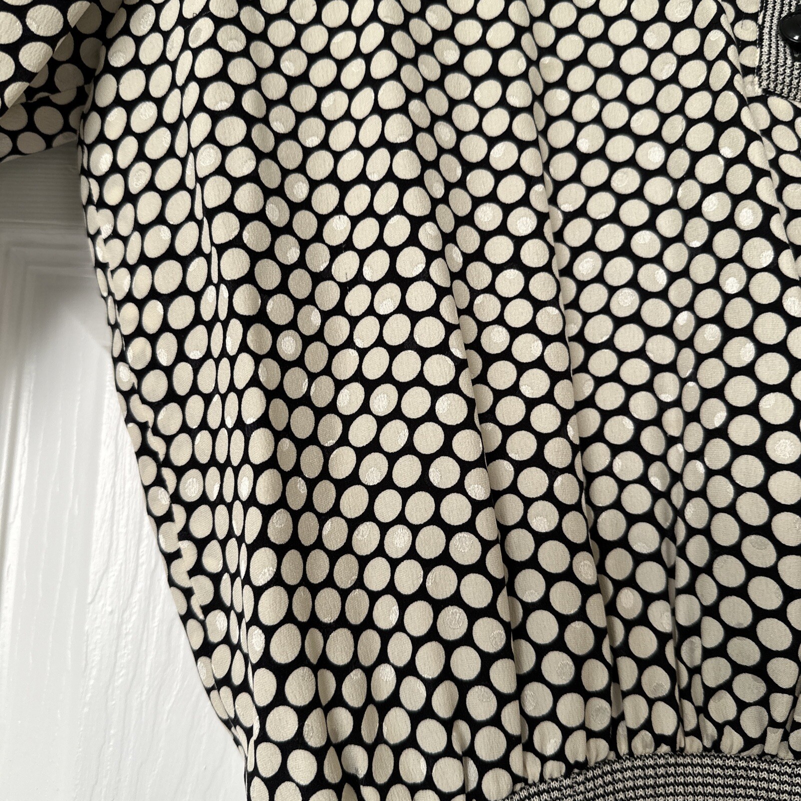 Vintage Emanuel Ungaro Blouse Made In Italy Black And Ivory Sz 8