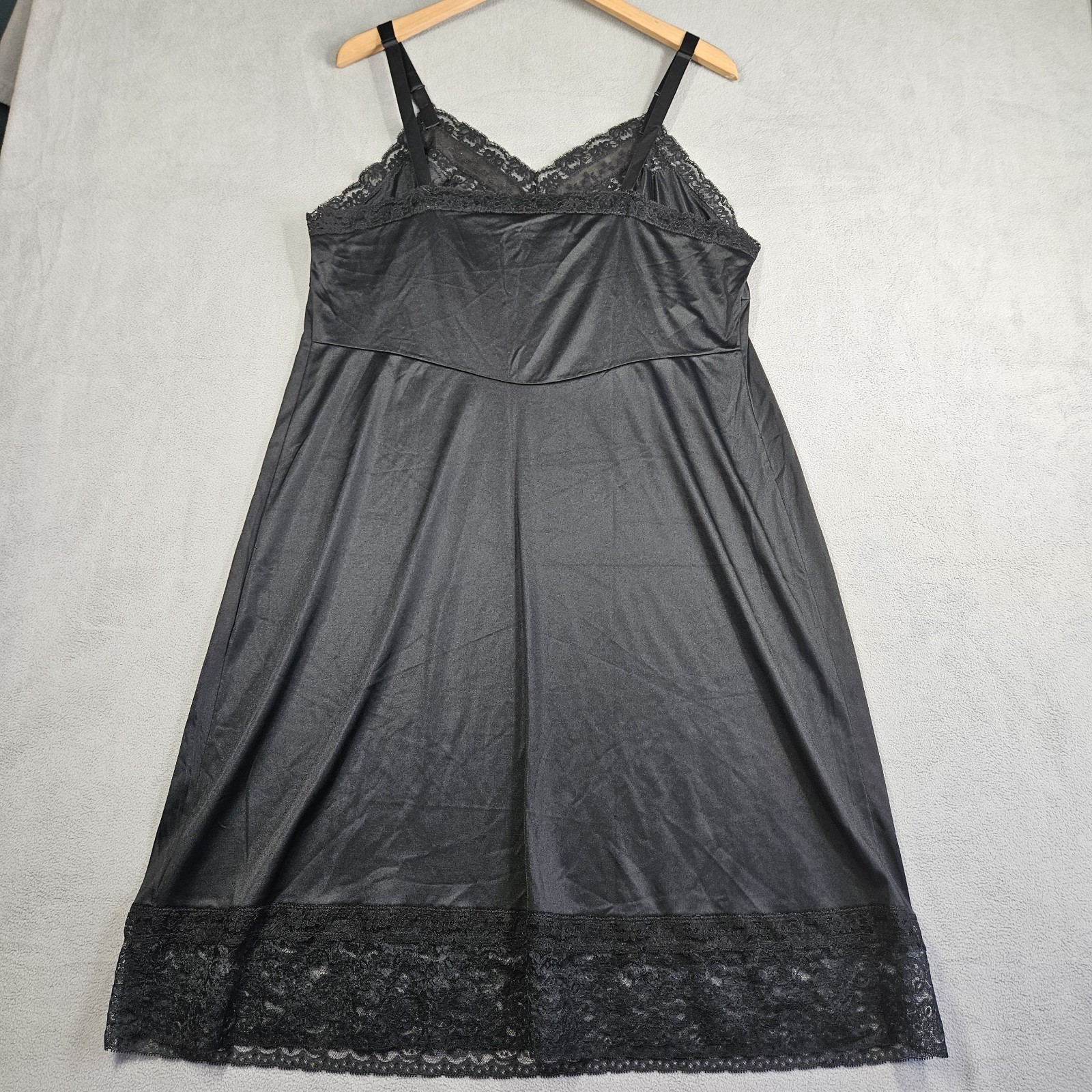 Vintage Lorraine Slip Womens 44 Dress Lingerie Delicate Lace Goth Babydoll