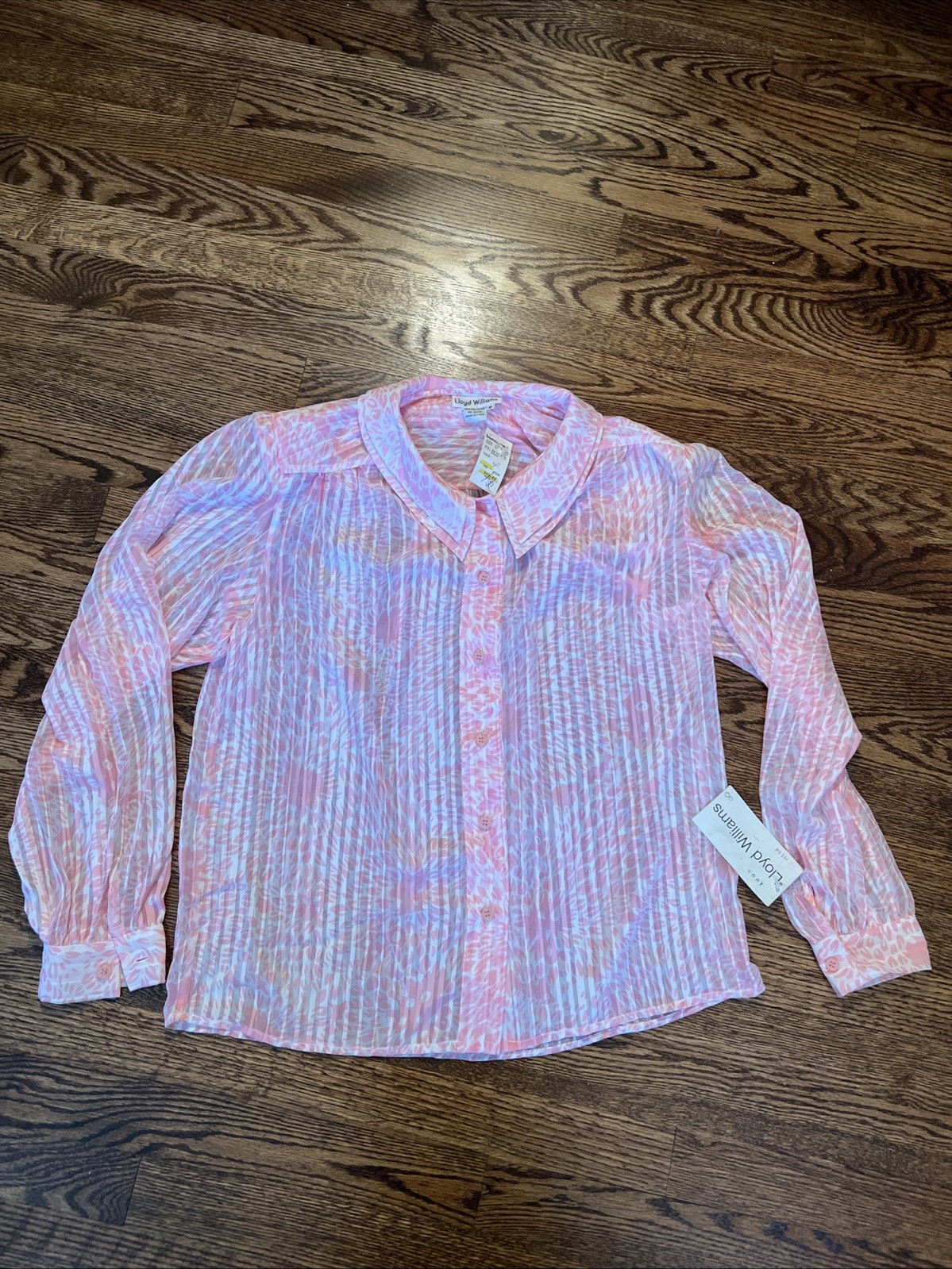 VINTAGE NWT LLOYD WILLIAMS PINK & WHITE PRINT BLOUSE size 8