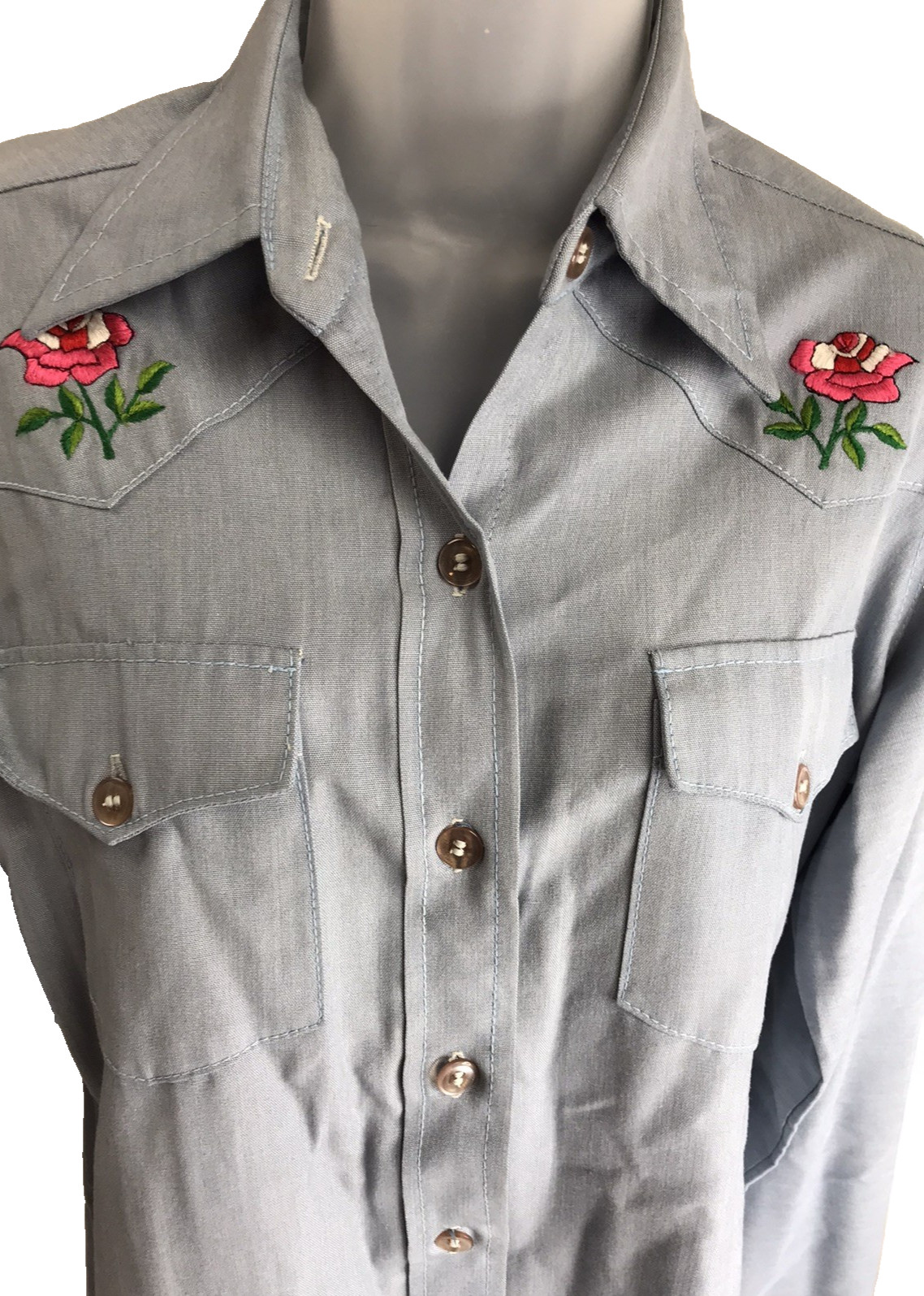 Vtg US Air Force USAF Women&rsquo;s Chambray Shirt L Embroidered Flowers altered boho