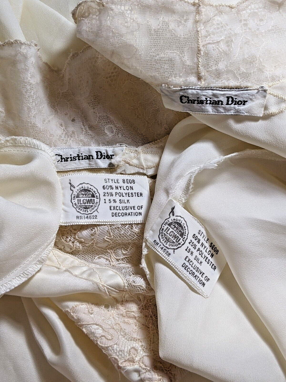 Vintage Christian Dior Silky Smooth Elegant Lace Trim Peignoir Robe P M
