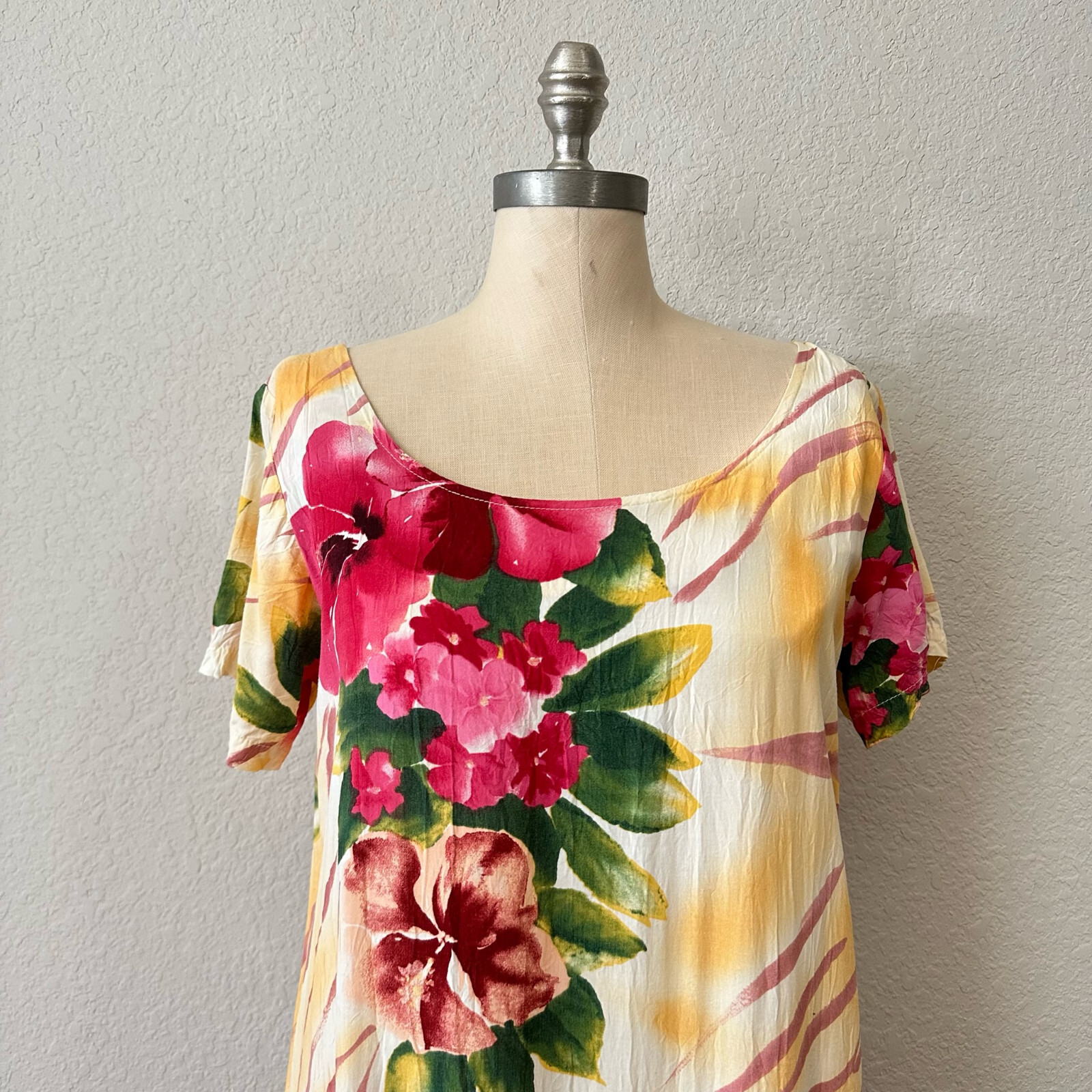 VTG JAMS WORLD Midi Dress Womens Sz L Bright Floral Tiered Hawaiian Tropical 90s