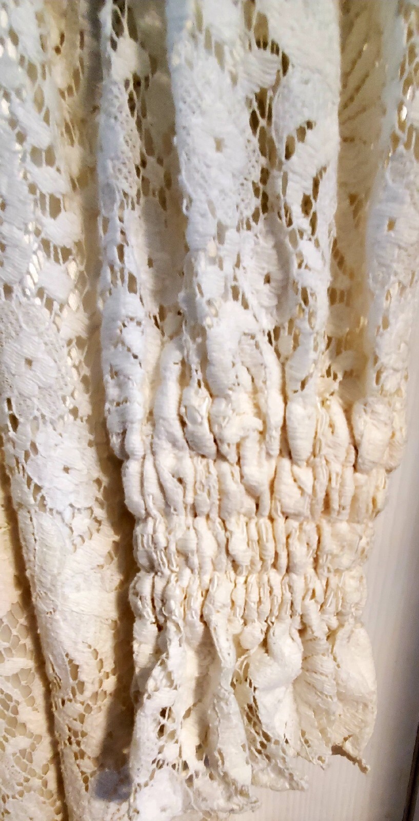 Vintage Ivory Cream Romantic Lace Elastic Waist Cuffs Custom Made Wedding Dress