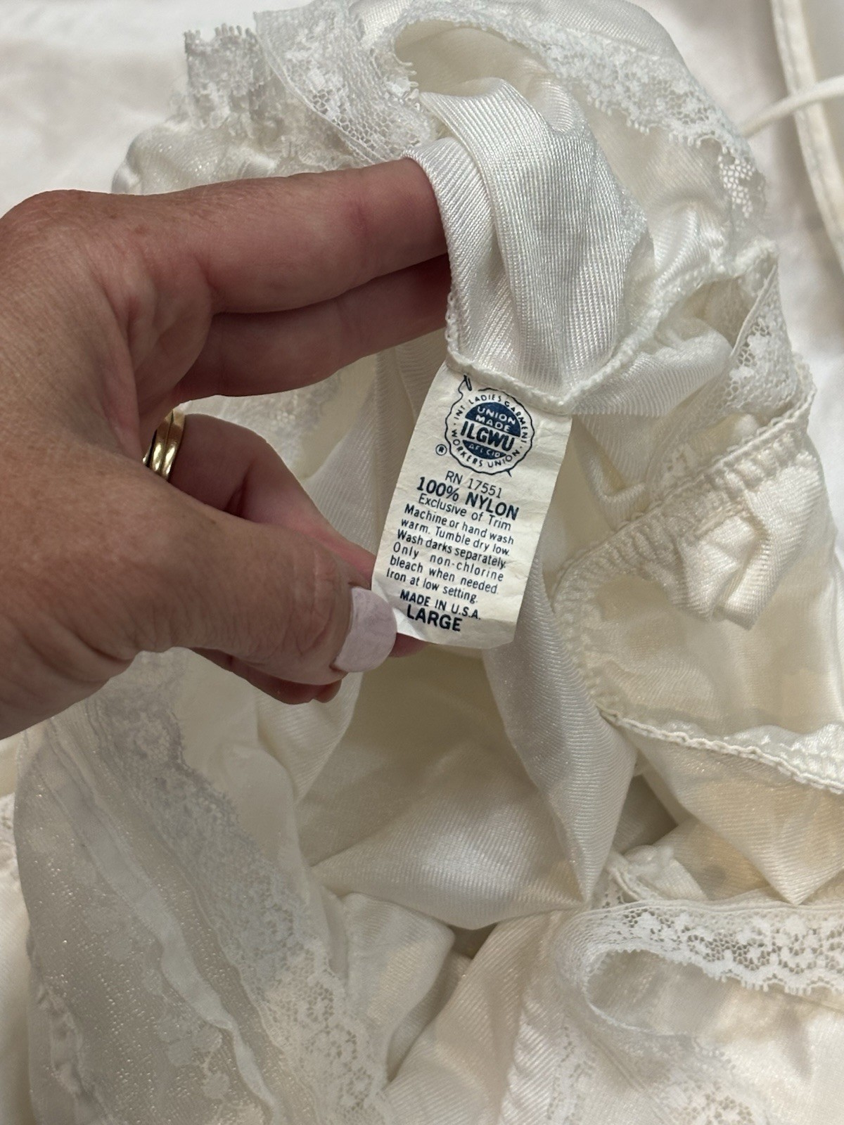 Taryn Alexander 1970s white romantic lace union bridal peignoir nightgown set L
