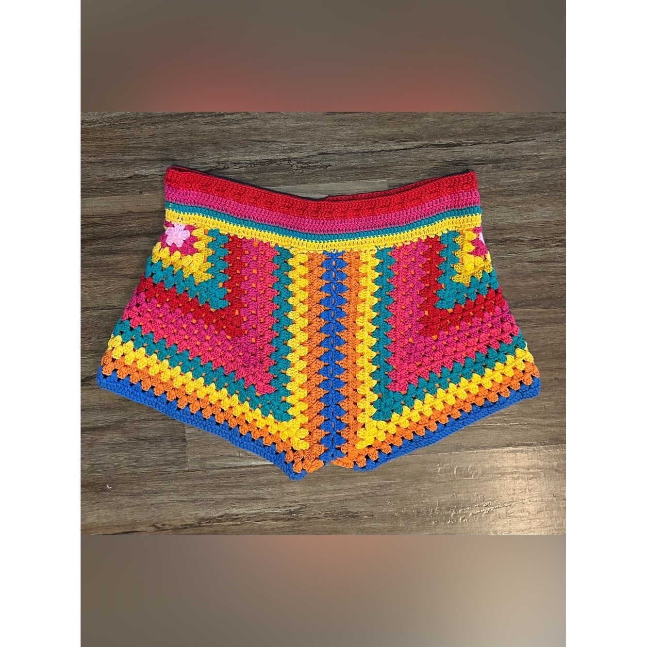 NWT Farm Rio Striped Scarf Crochet Shorts. Size M