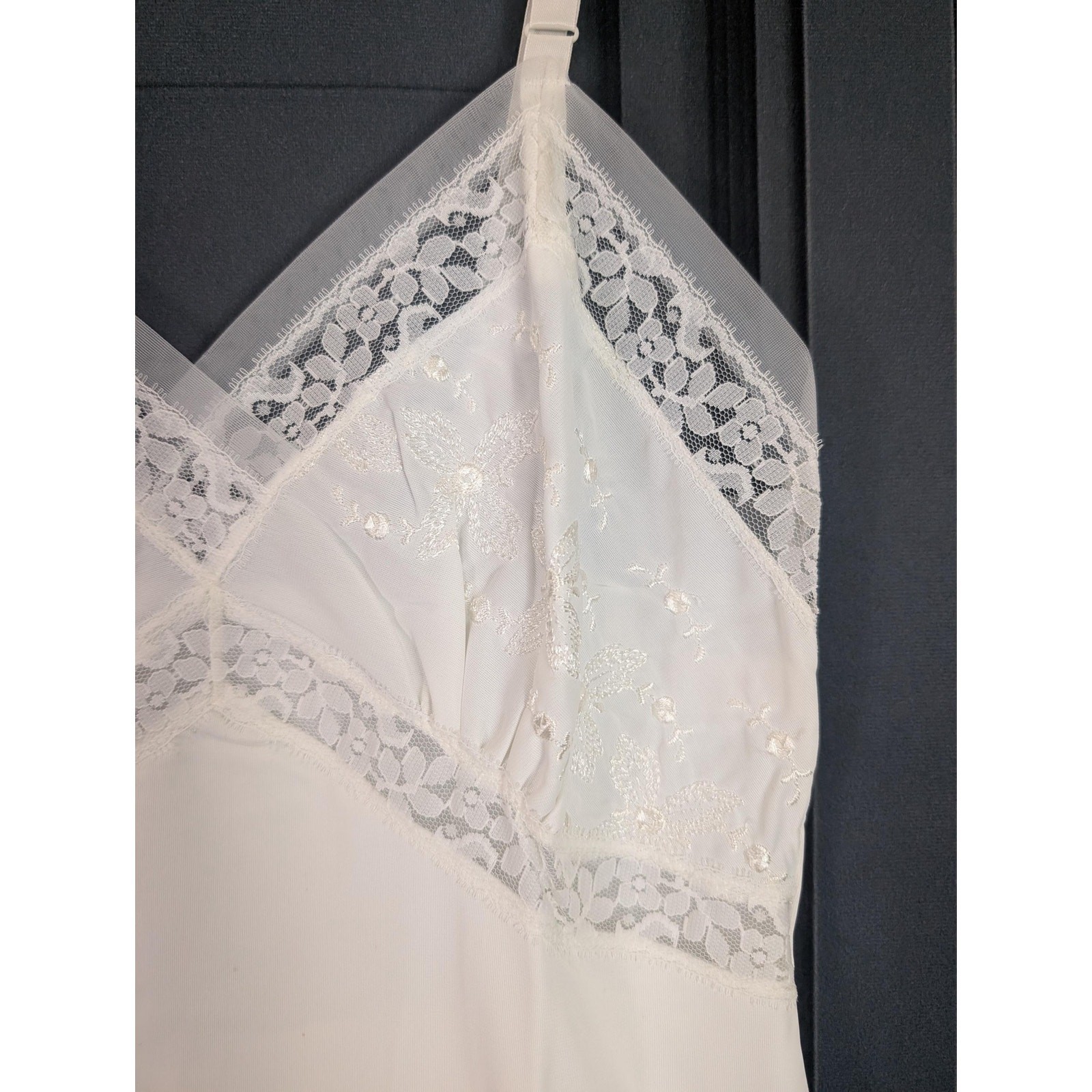 Two Unworn Vintage Slips in Original Box Snowdon Size 34 Small White Nylon Lace