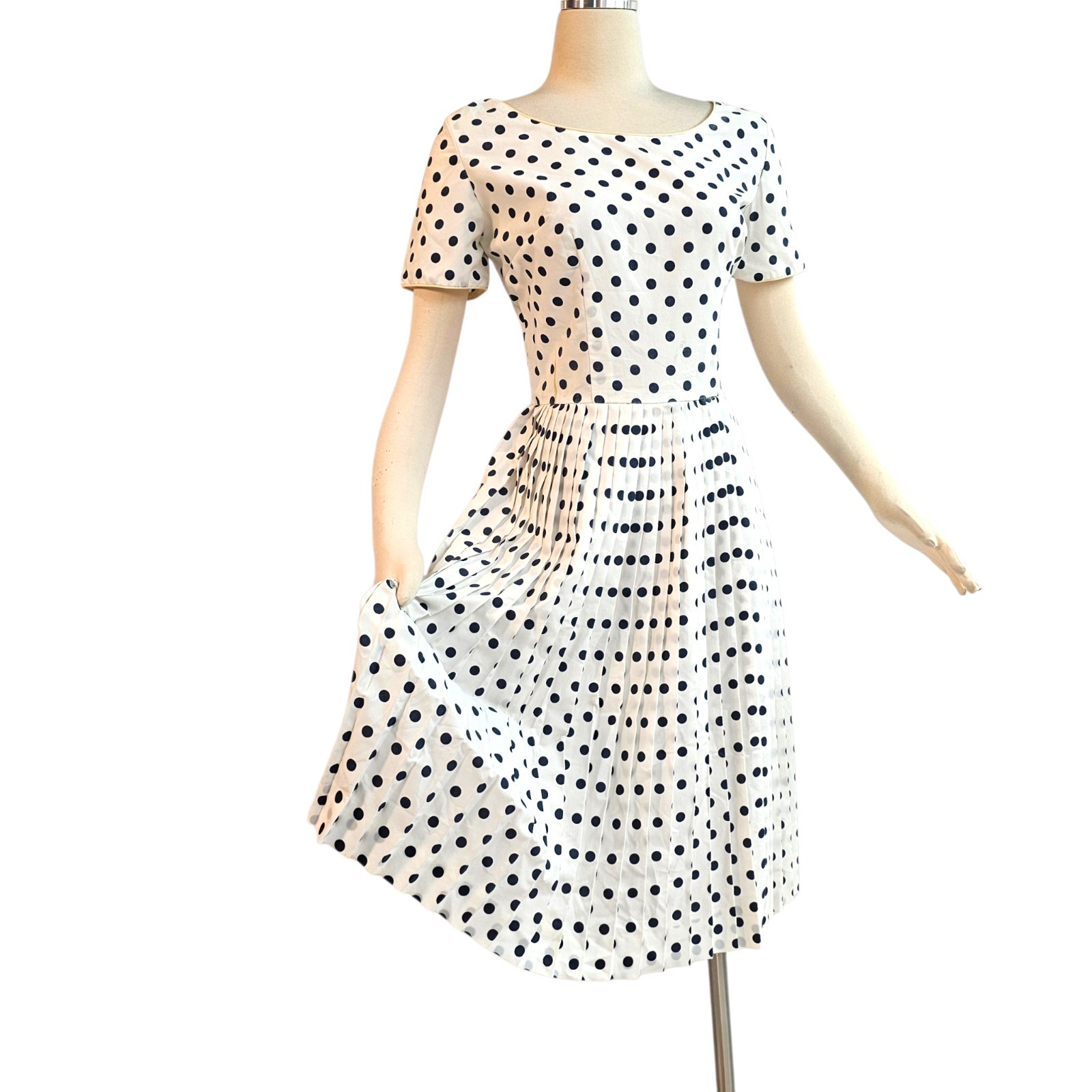 Vintage 1950s Dress Fit and Flare Style Pinup Rockabilly White Black Polka Dots