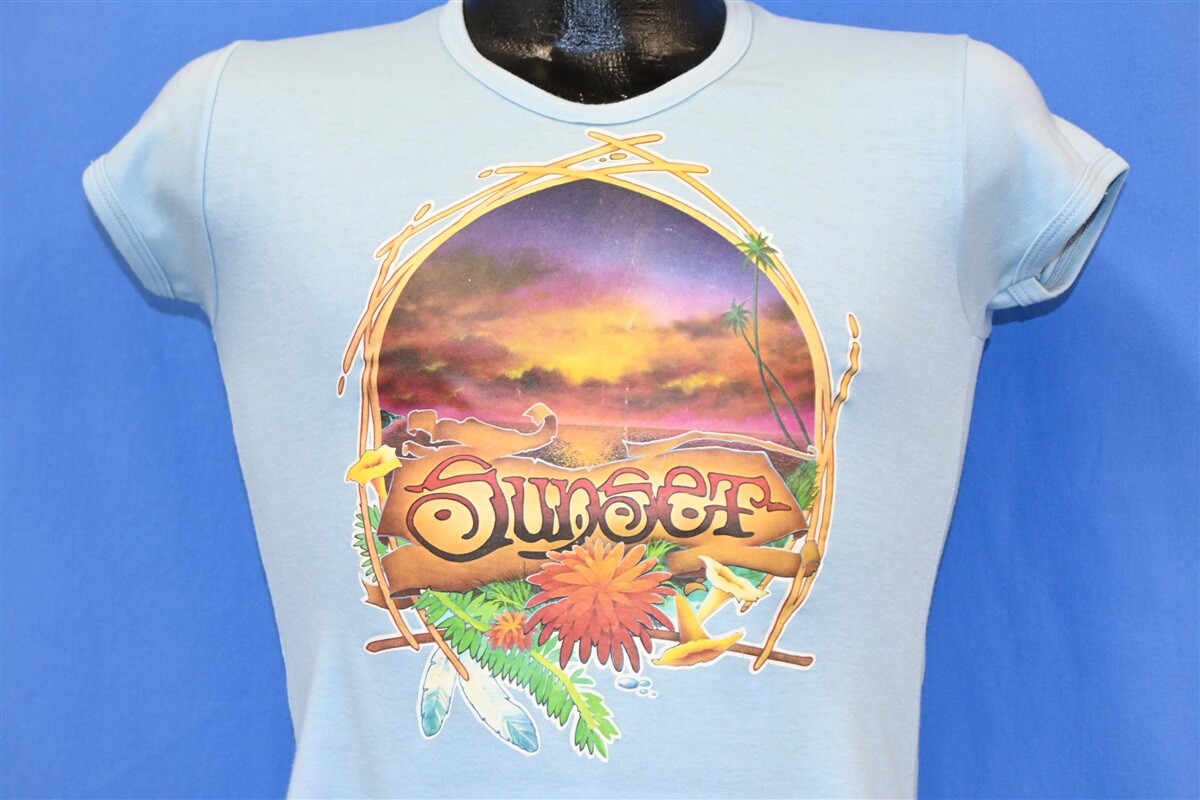 vtg 70s SUNSET ROACH IRON-ON PALM TREES BEACH FLORAL BLUE WOMEN&rsquo;S t-shirt XS