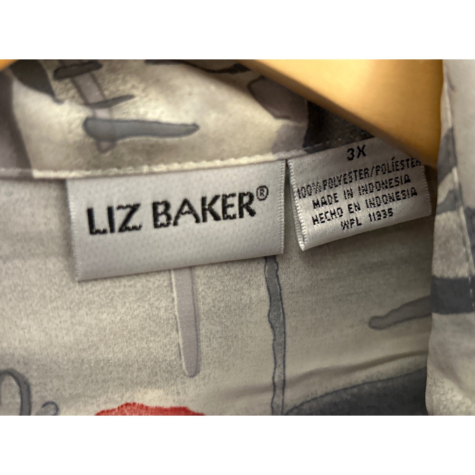 Vintage Liz Baker Blouse Abstract Floral Art to Wear Modernist Gaphic Painterly