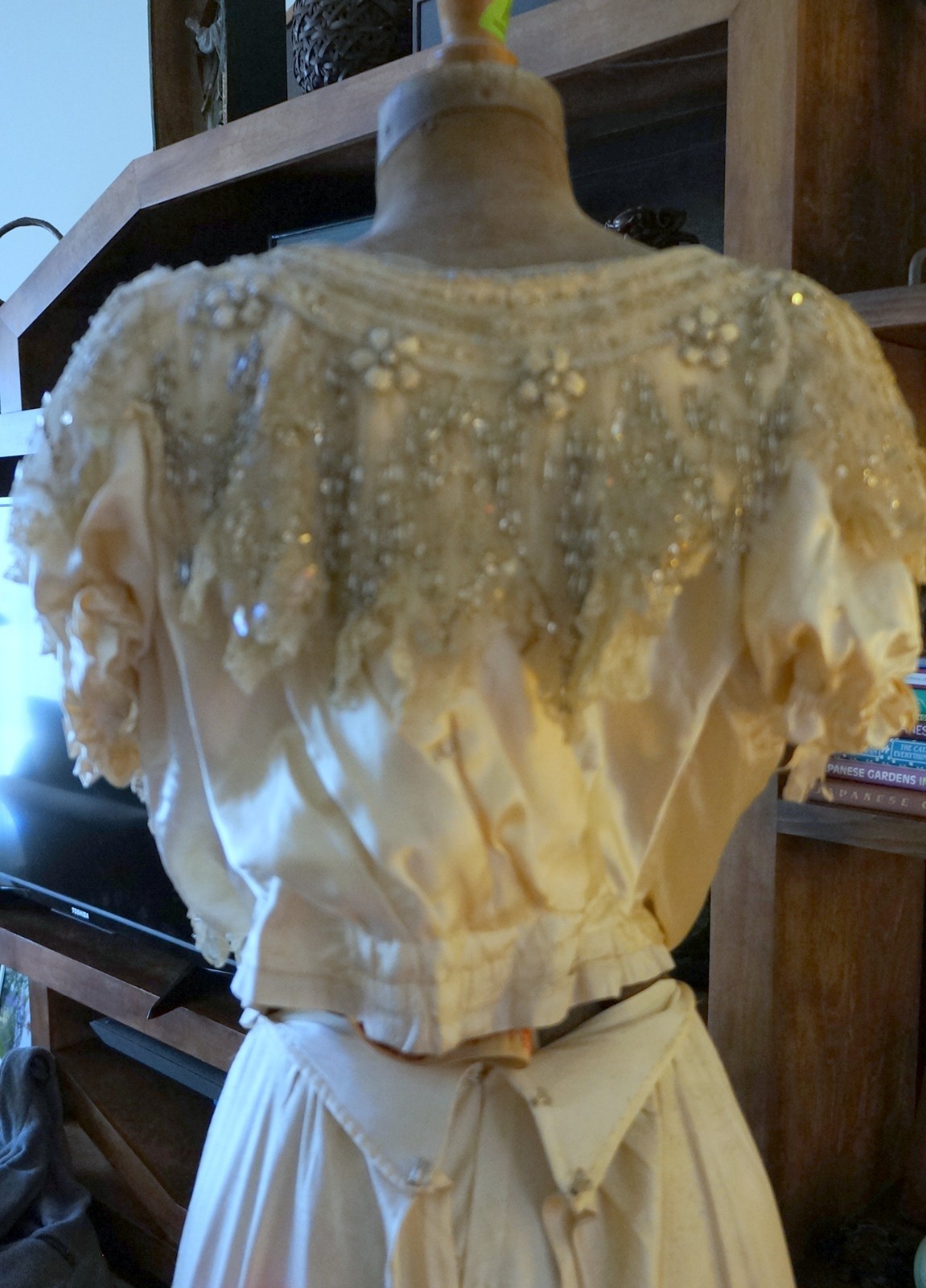 Rare early 1900&rsquo;s Rowntree &Sons Scarborough, Eng Wedding Dress/ Art Nouveau