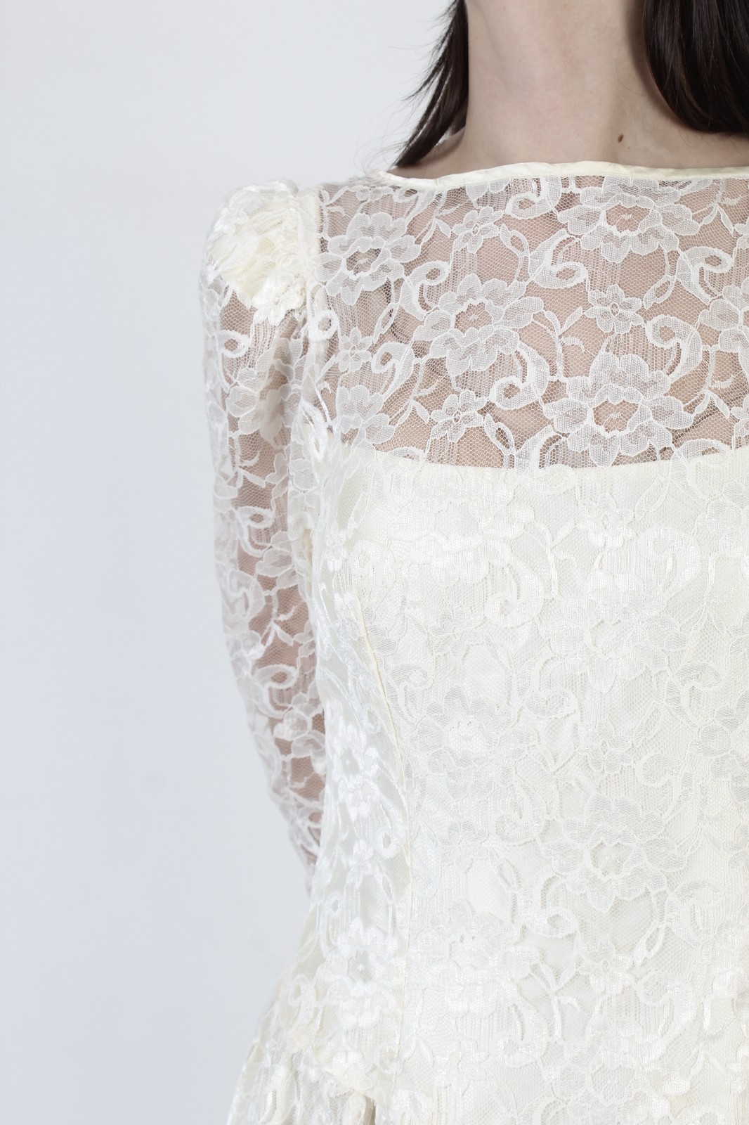 Vtg Alfred Angelo Asymmetrical Wedding Dress Victorian Cream Bridal Prom Gown