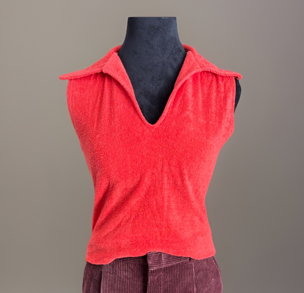 Vintage 70s Sexy Vested Gentress pa Terry Cloth Sleeveless Top.medium