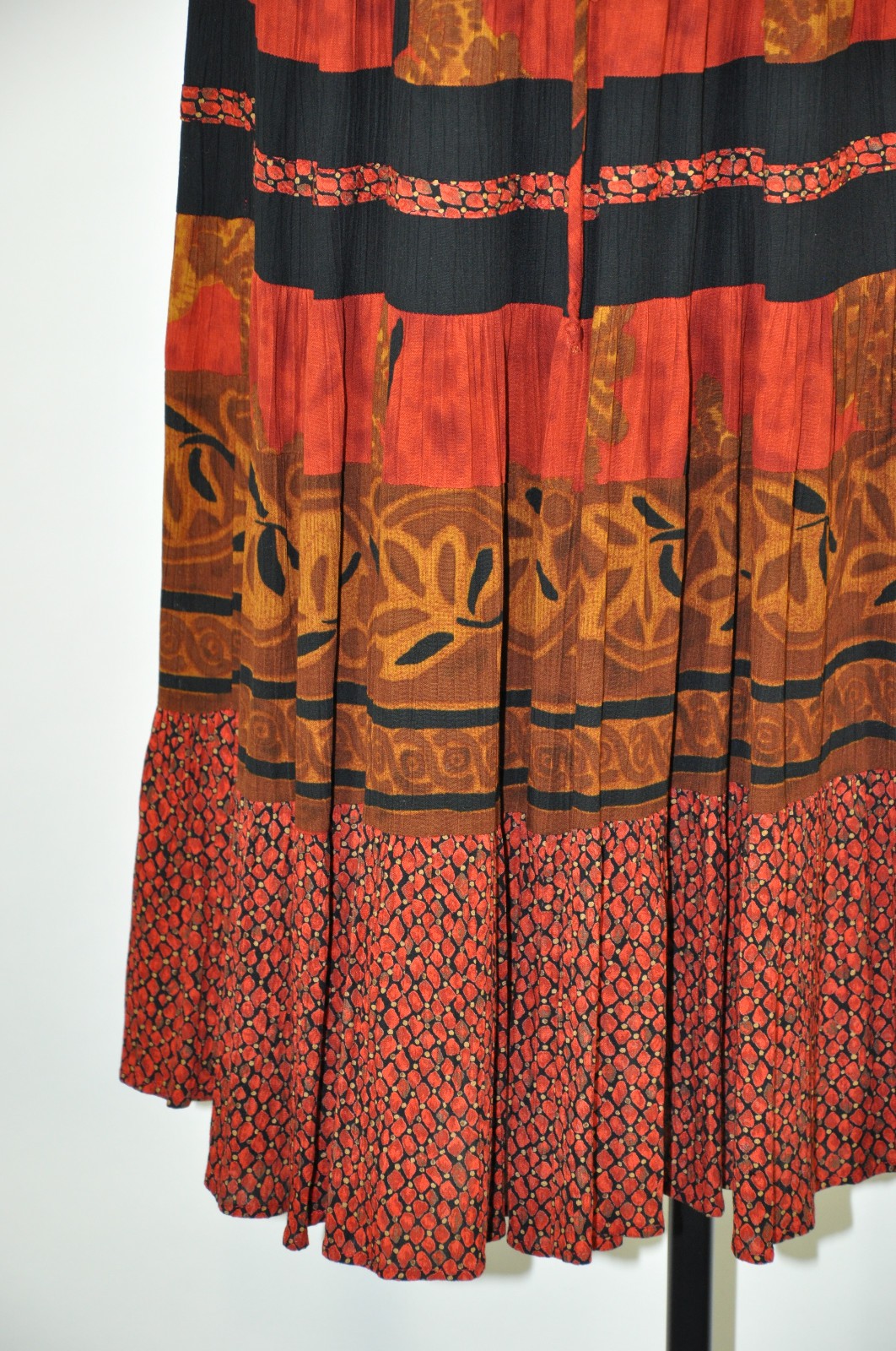 90s Vintage Rust Red Rayon Autumn Leaf Print Sleeveless Midi Dress Women S M