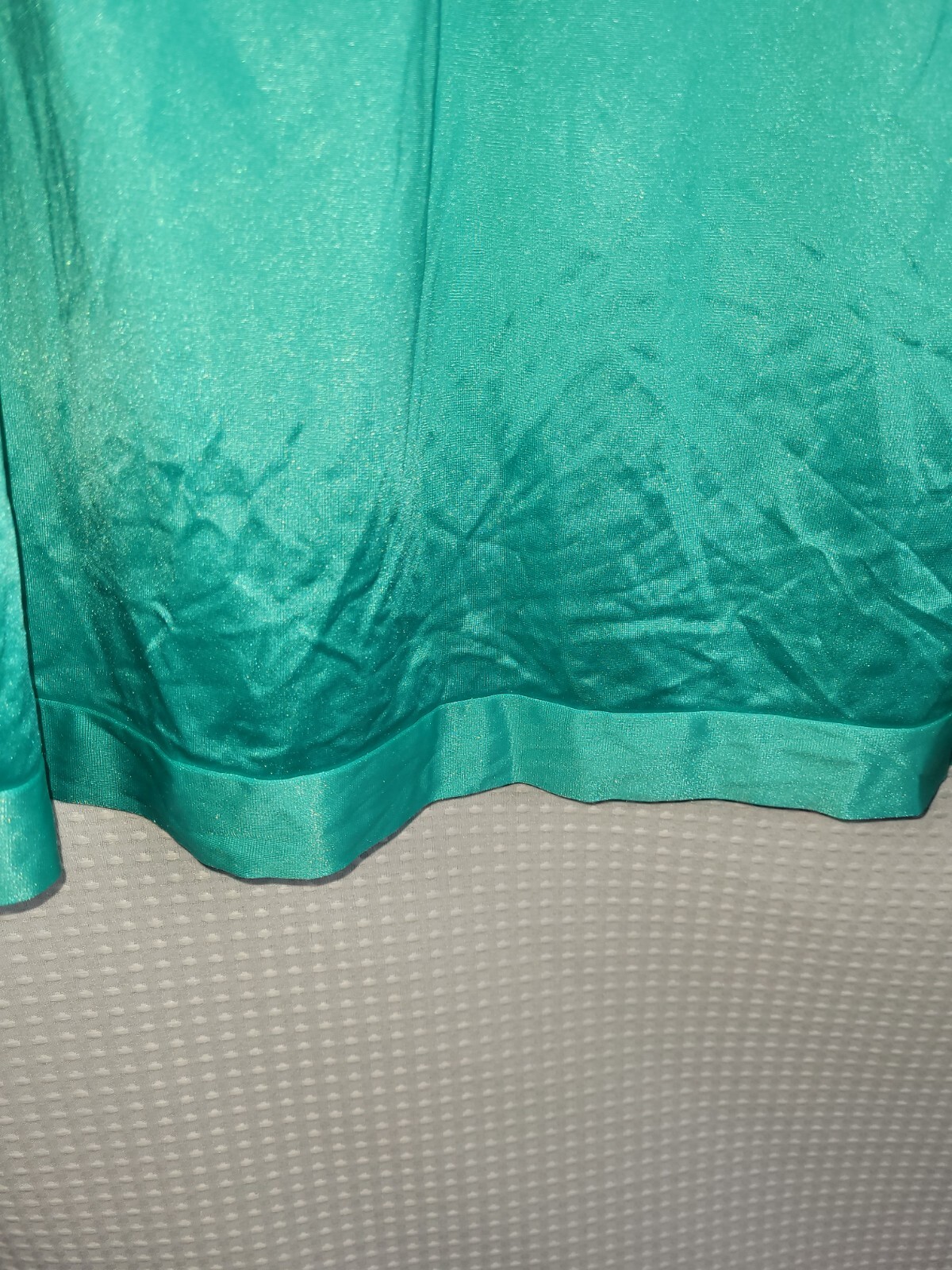 Vanity Fair Teal Green Sleeveless Short Nylon Nightgown Size Medium
