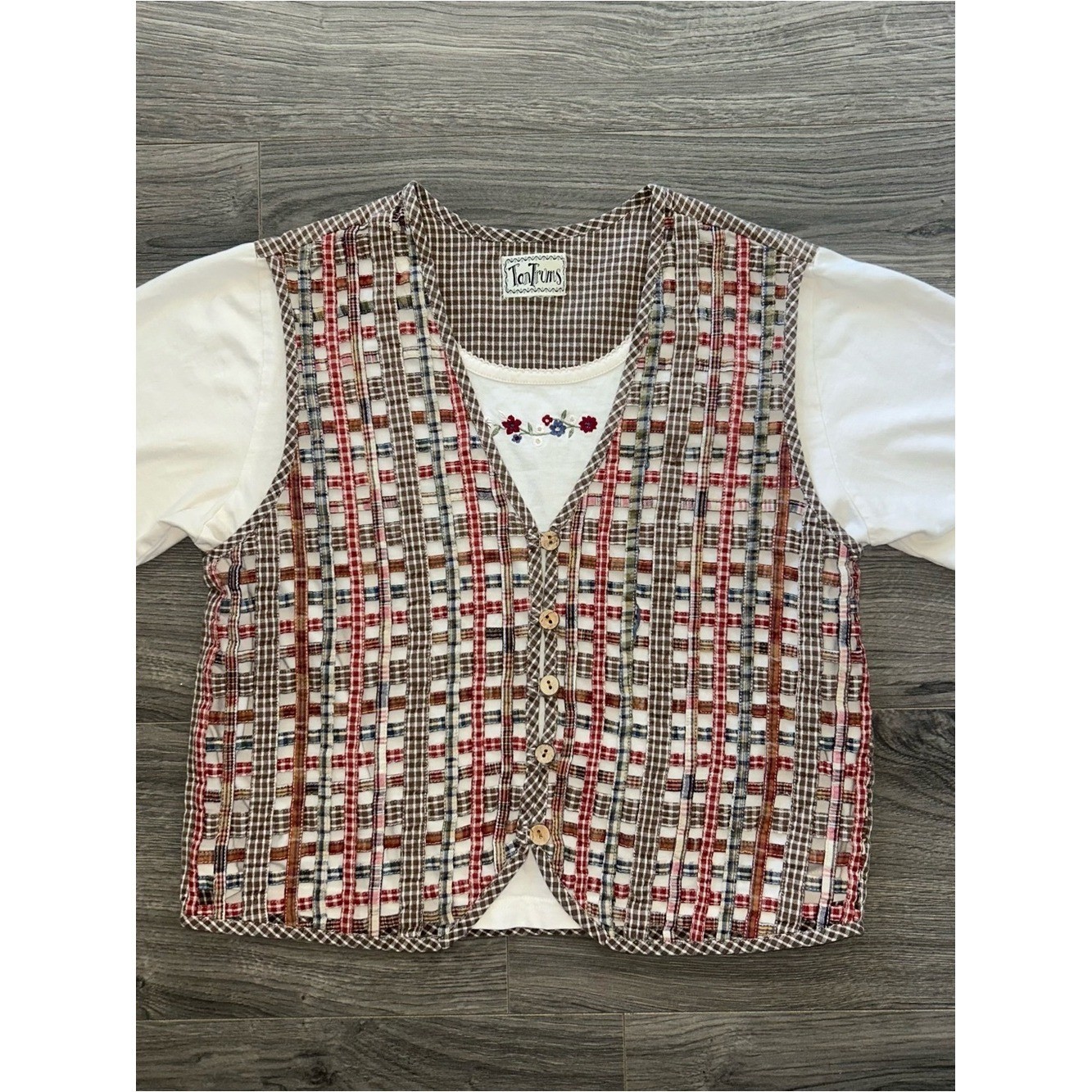 Vintage Cottagecore Quilted Plaid Button Front Vest in Cream, Brown & Red
