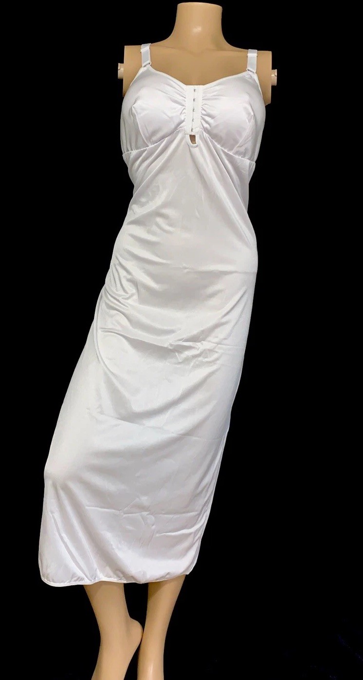46 2X White Satin Sleek Silky Stretch Spandex Front Hook Bra Long Full Slip