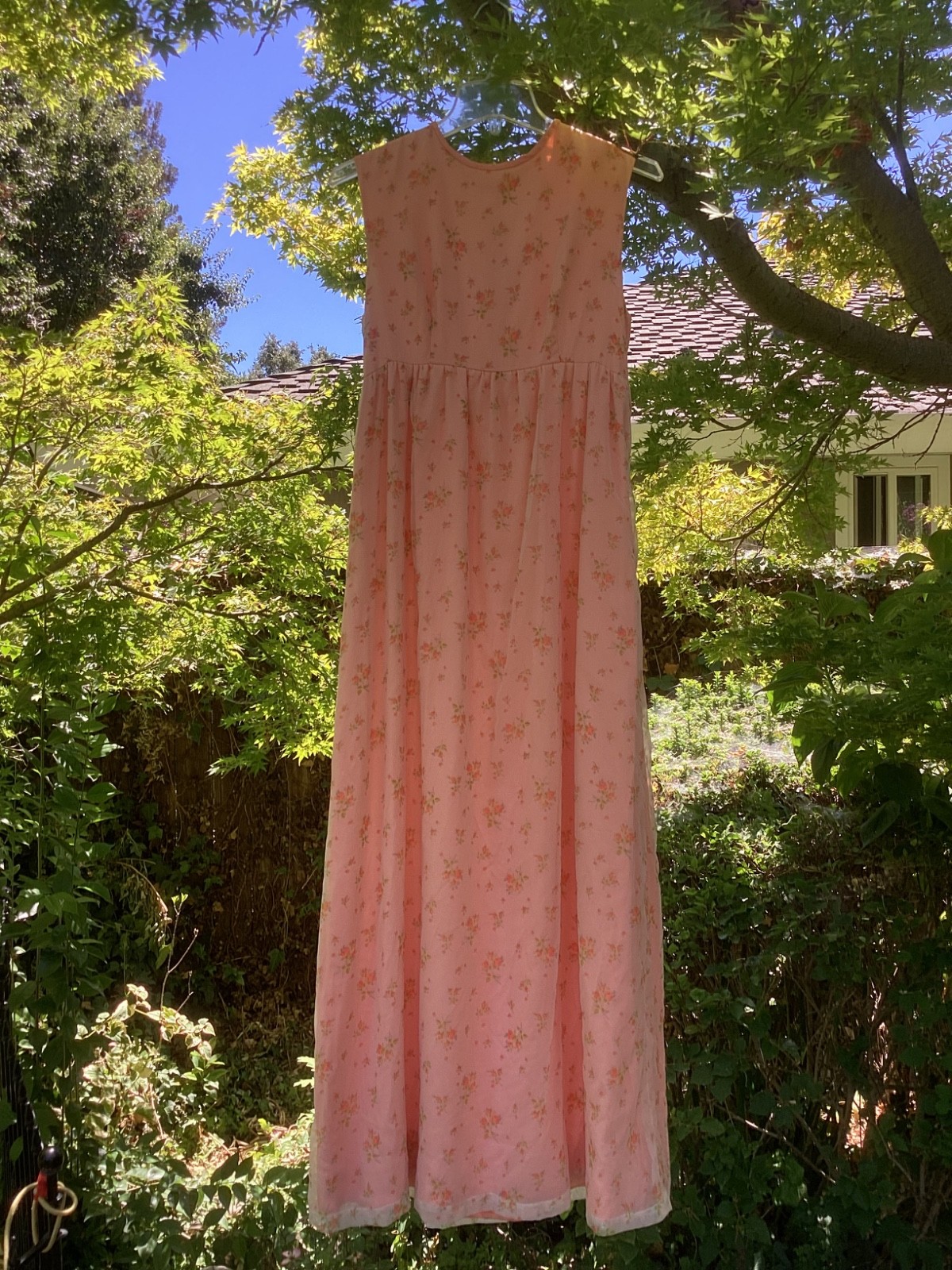Vintage 70s Handmade Floral Sleeveless Peach Dress