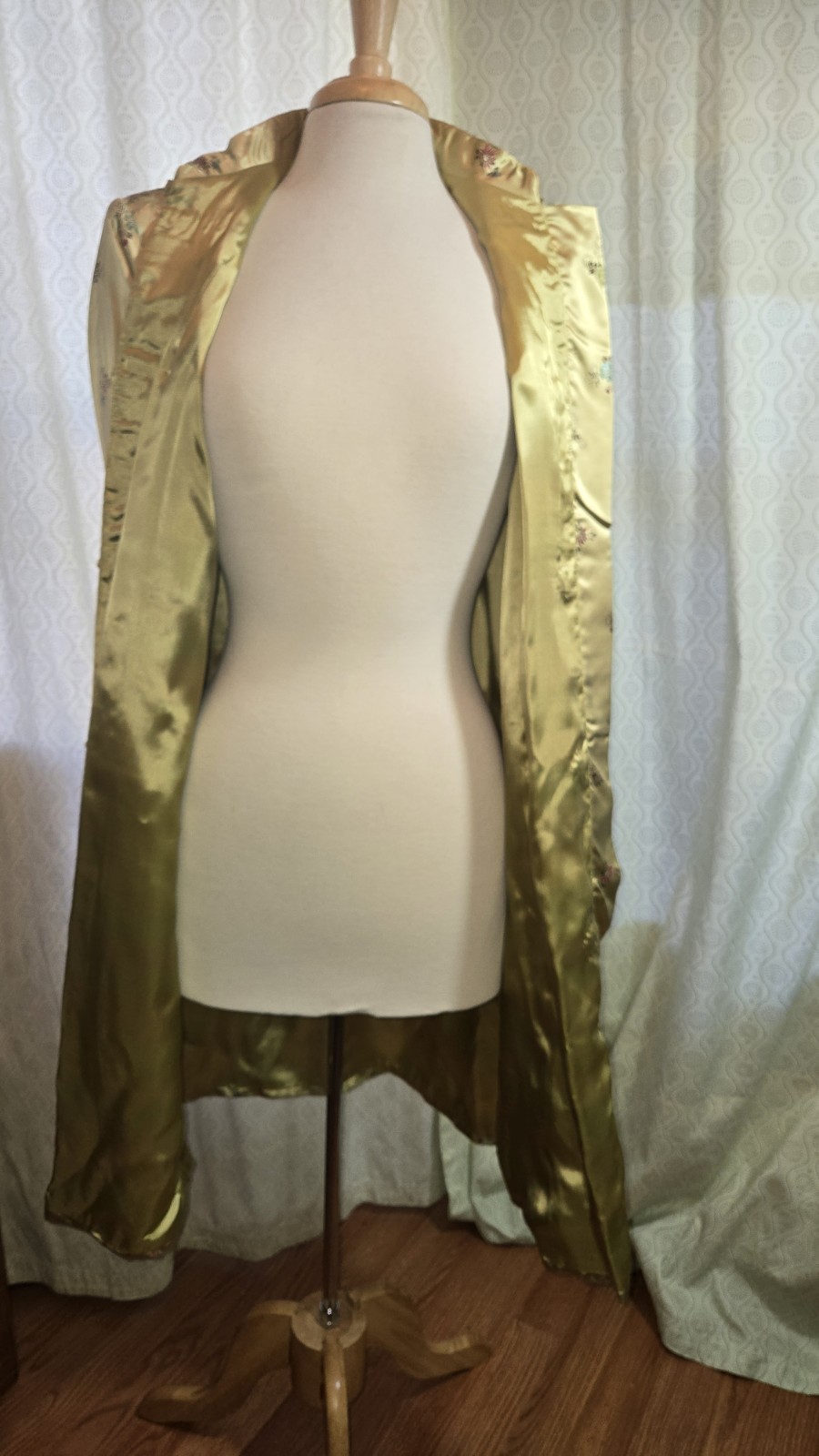 Chinese Brocade Embroidered Satin Frog Knots Long Duster Coat Tangzhuang 38 M