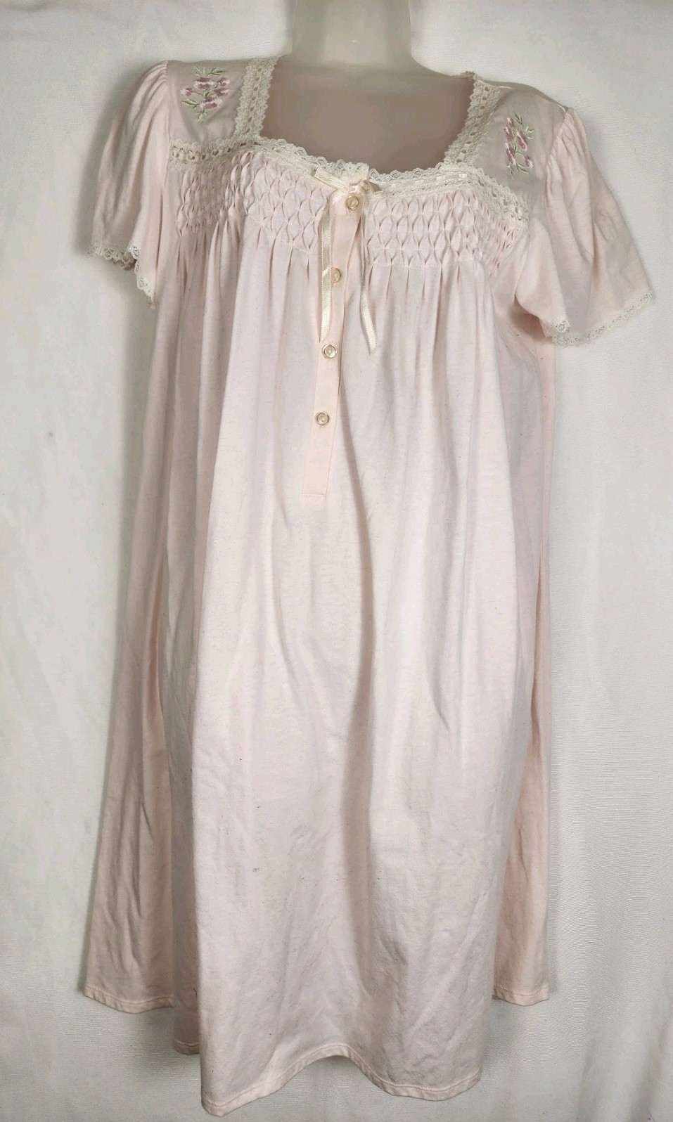 Miss Elaine Pink Nightgown Size Petite Medium Knee-Length Square Neck