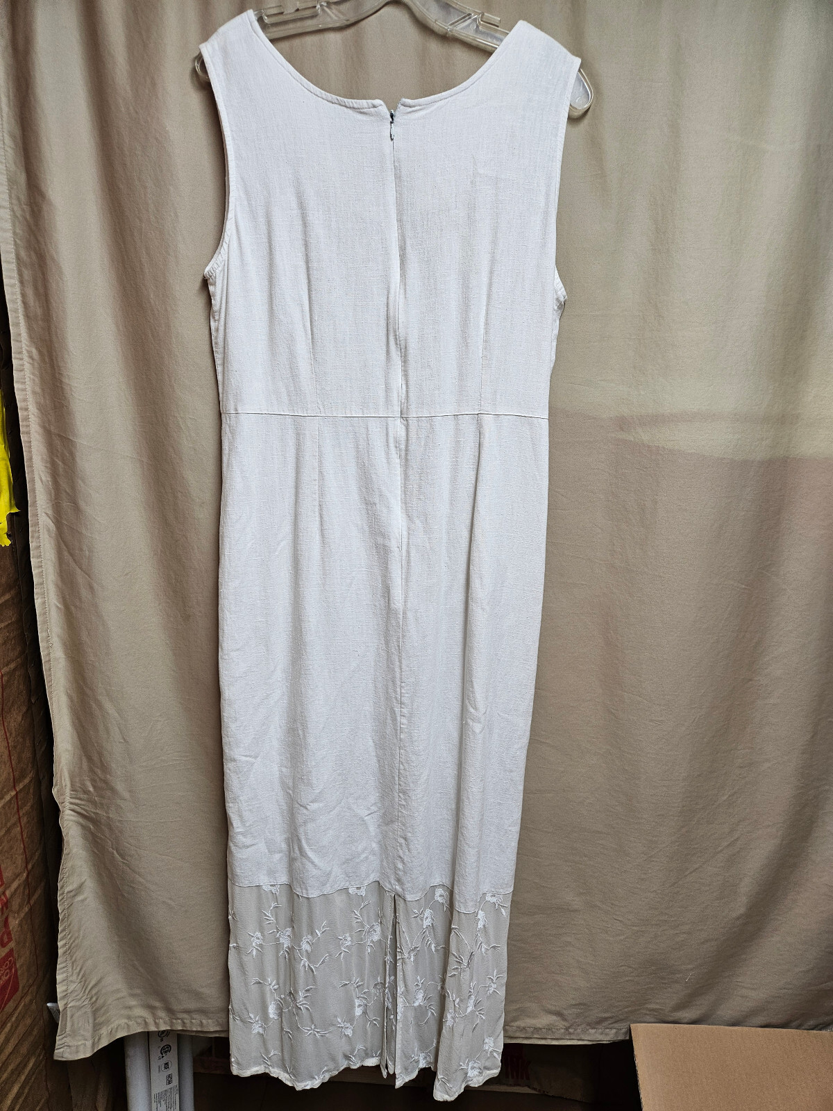 Tunic Robe Dress Full Length Off White Cotton Bottom Silk Embroidered. Medium
