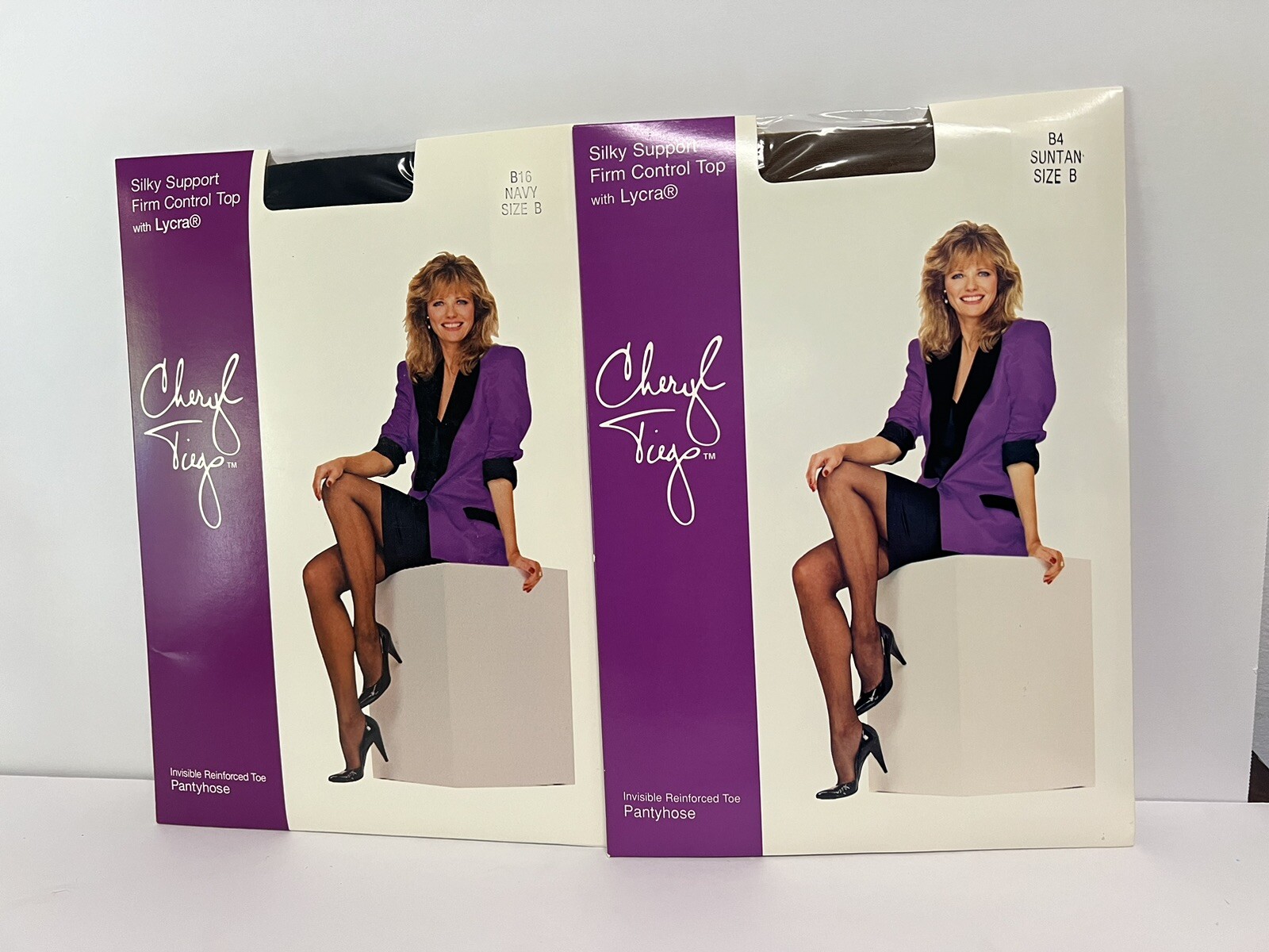 Vintage 90&rsquo;s Cheryl Tiegs Pantyhose Nylons Lot of 2 Suntan & Navy Size B