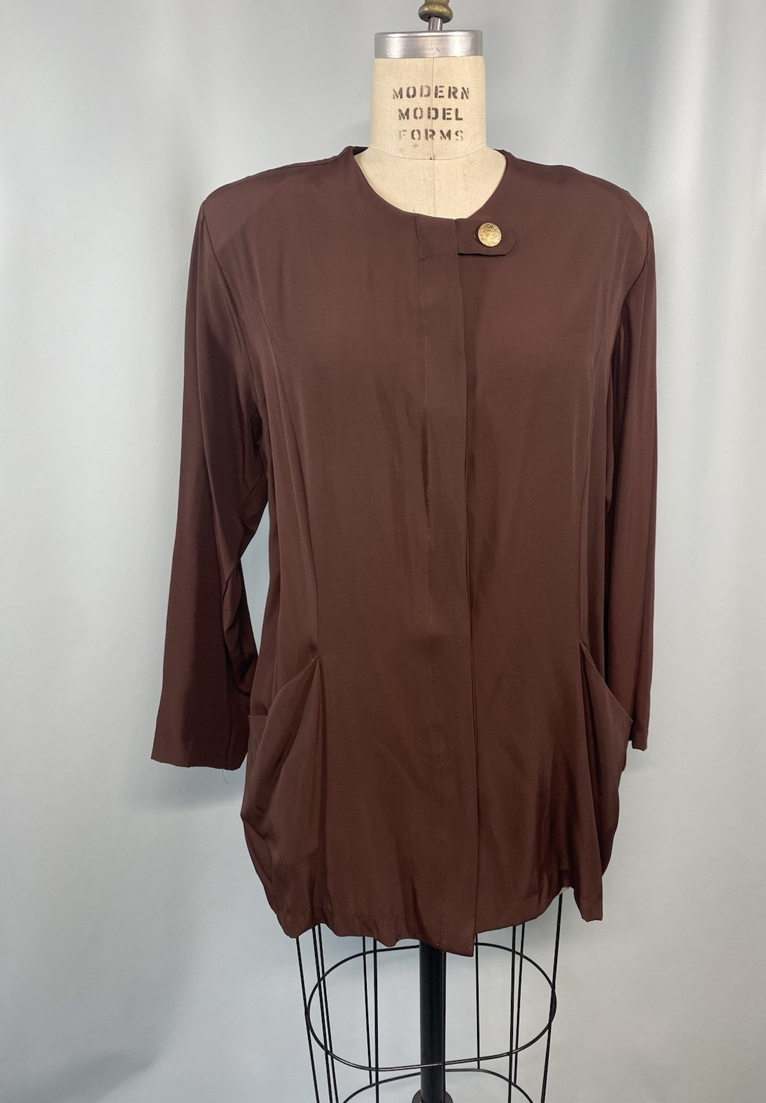 Women Vintage Top SIZE MEDIUM brown rayon ORIEL classic tunic pockets 80s 90s