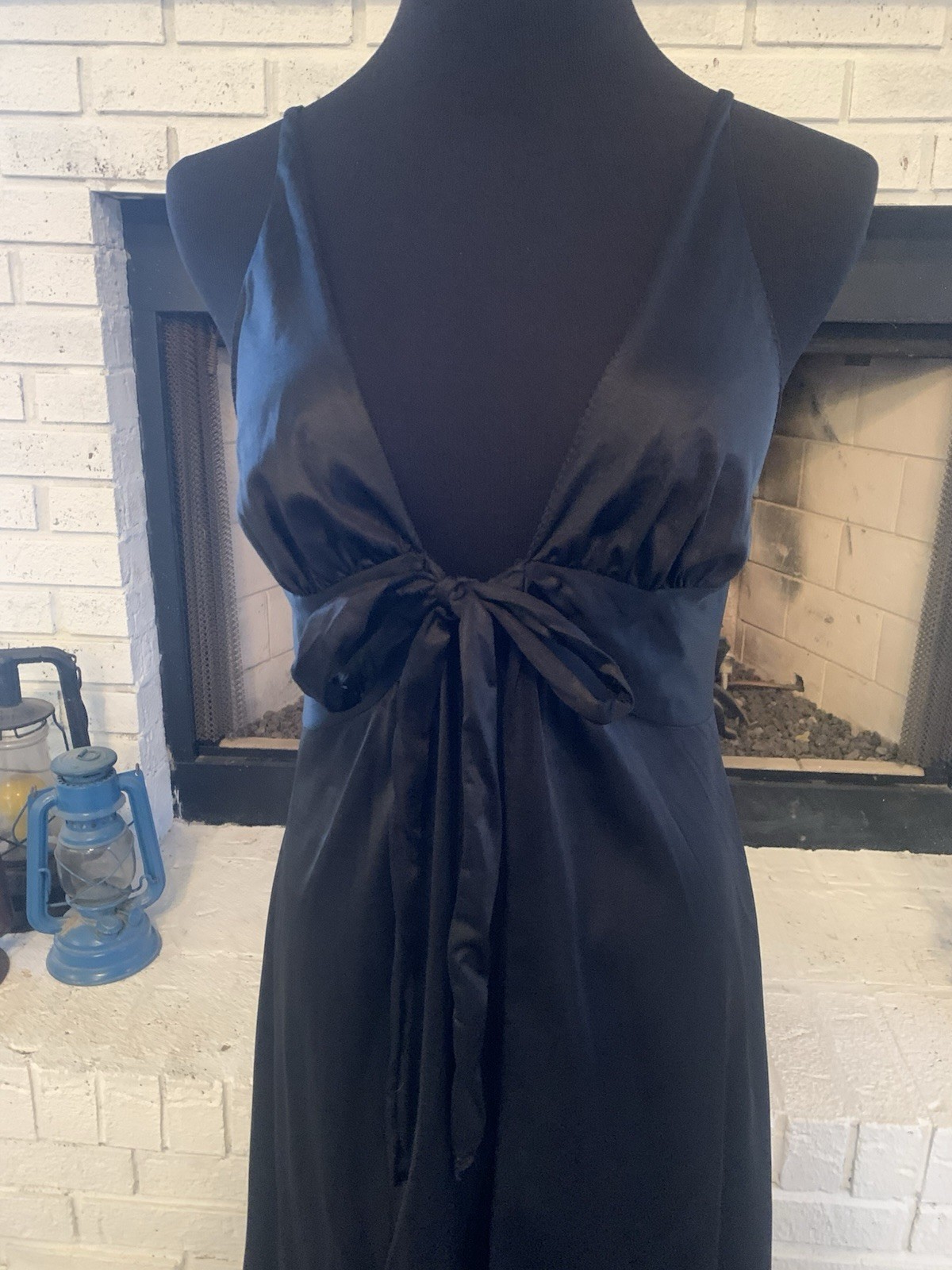 Vtg Gossard Artemis G&rsquo;s Black Long Nylon Nightgown Full Front Slit USA Beautiful