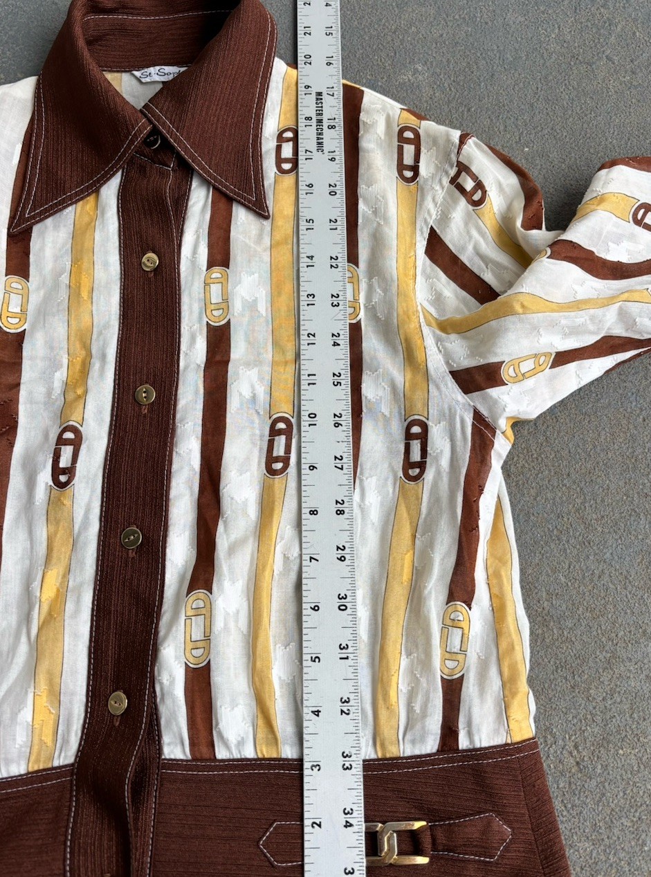 VTG 70s Women’s Amazing Semi Sheer Top.small
