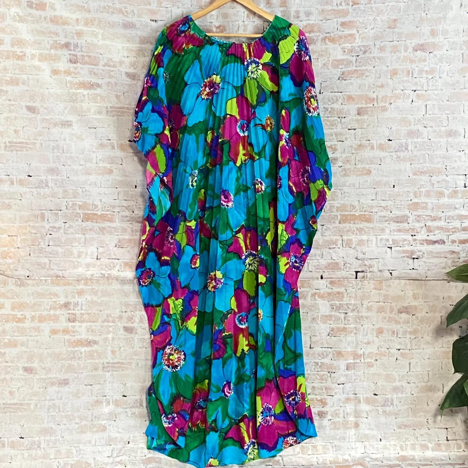 Womens 1970s Vintage Floral Caftan Dress One Size