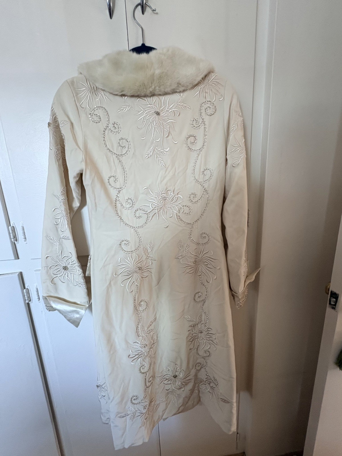 Sue Wong Rare Vintage Silk, Beaded, Embroidered Evening Coat W/ Faux Fur Collar