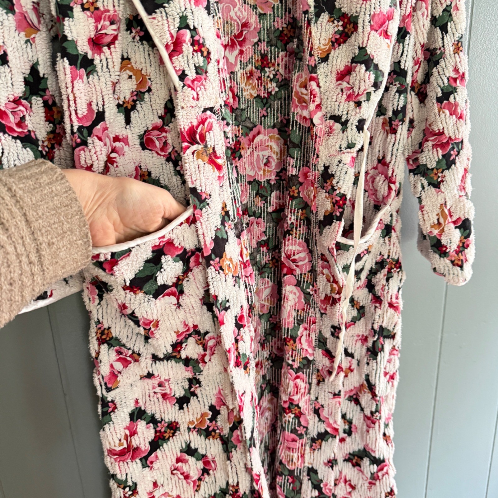 Vtg Stan Herman Herbcraft Chenille Floral Robe Housecoat Pink Rose Cottagecore
