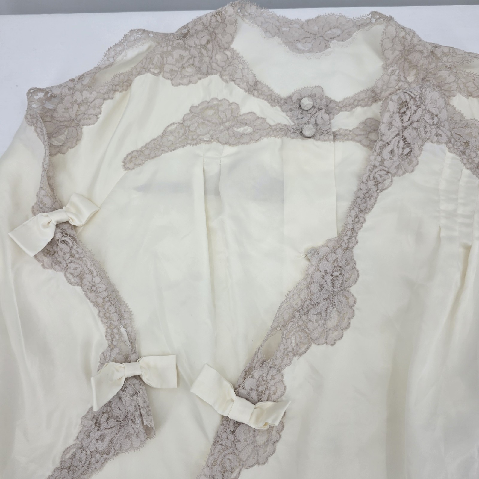 Vintage 1970s Eyeful by Flaums Peignoir Set Ivory Lace Silk Blend Union Made