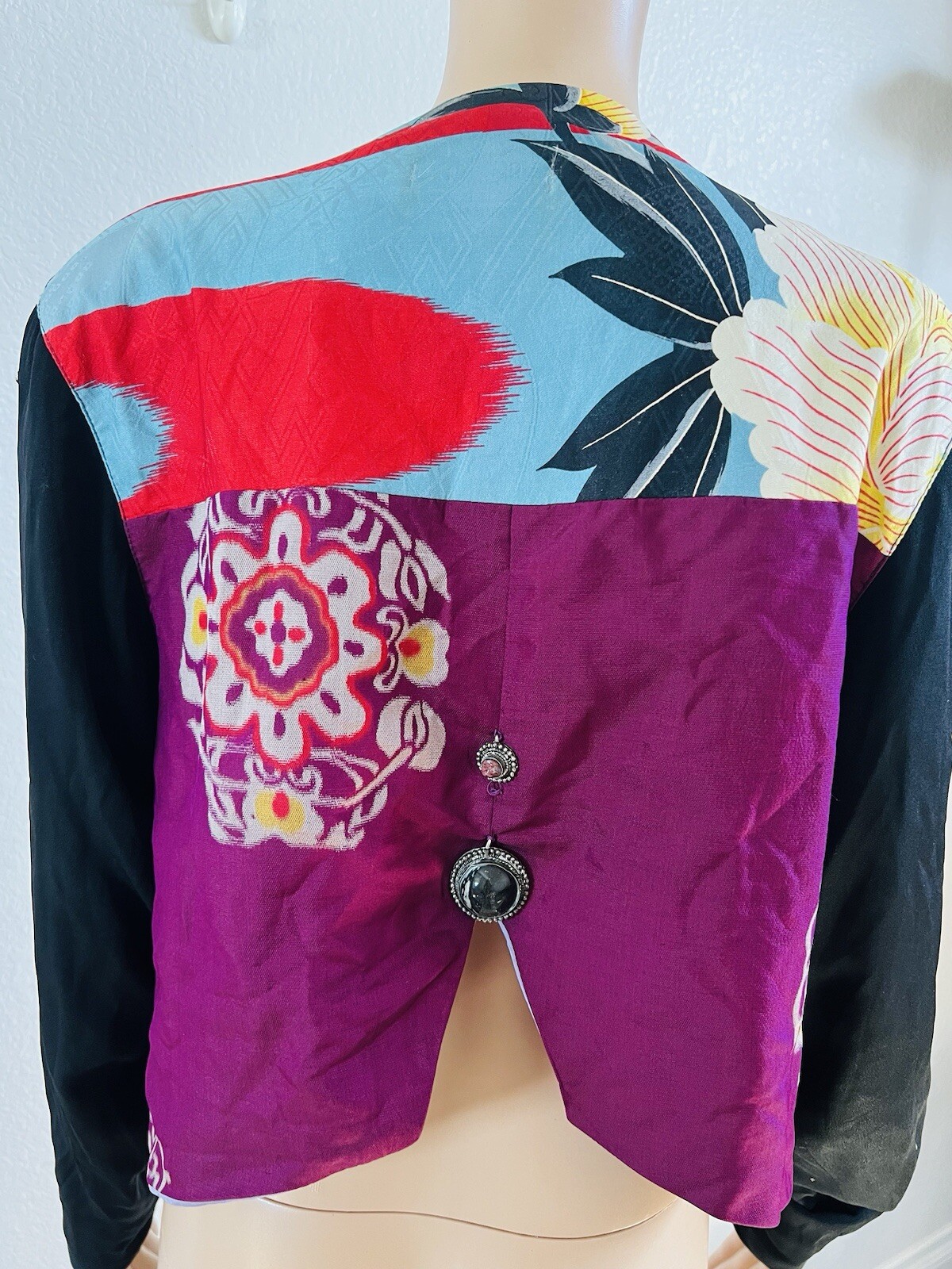 VTG Rebel Smith USA Silk* Open Jacket Floral Art Top Gemstone Accents M/L* OOAK