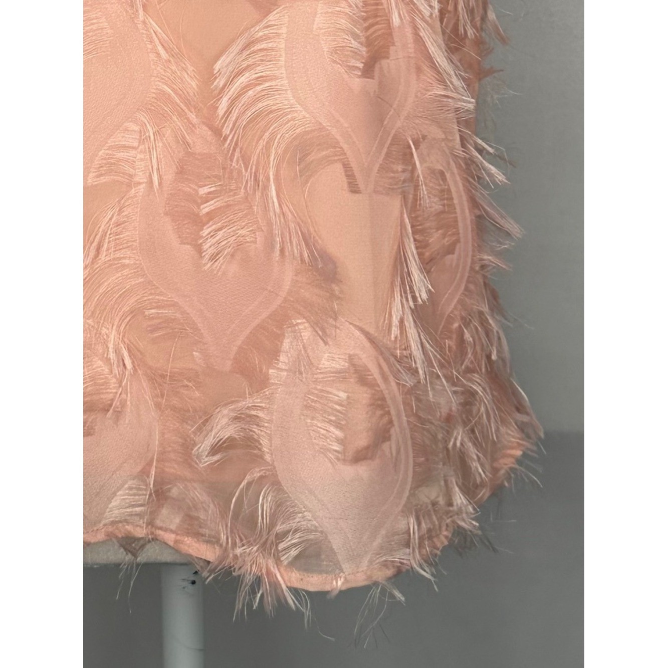 Davi & Dani Light Pink/Peach Feathered Camisole Tank Top Sz M