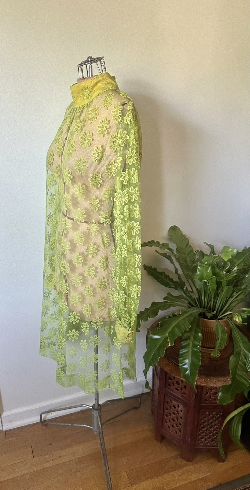 60’s MCM Avocado Green & Yellow Daisy Lace Dress