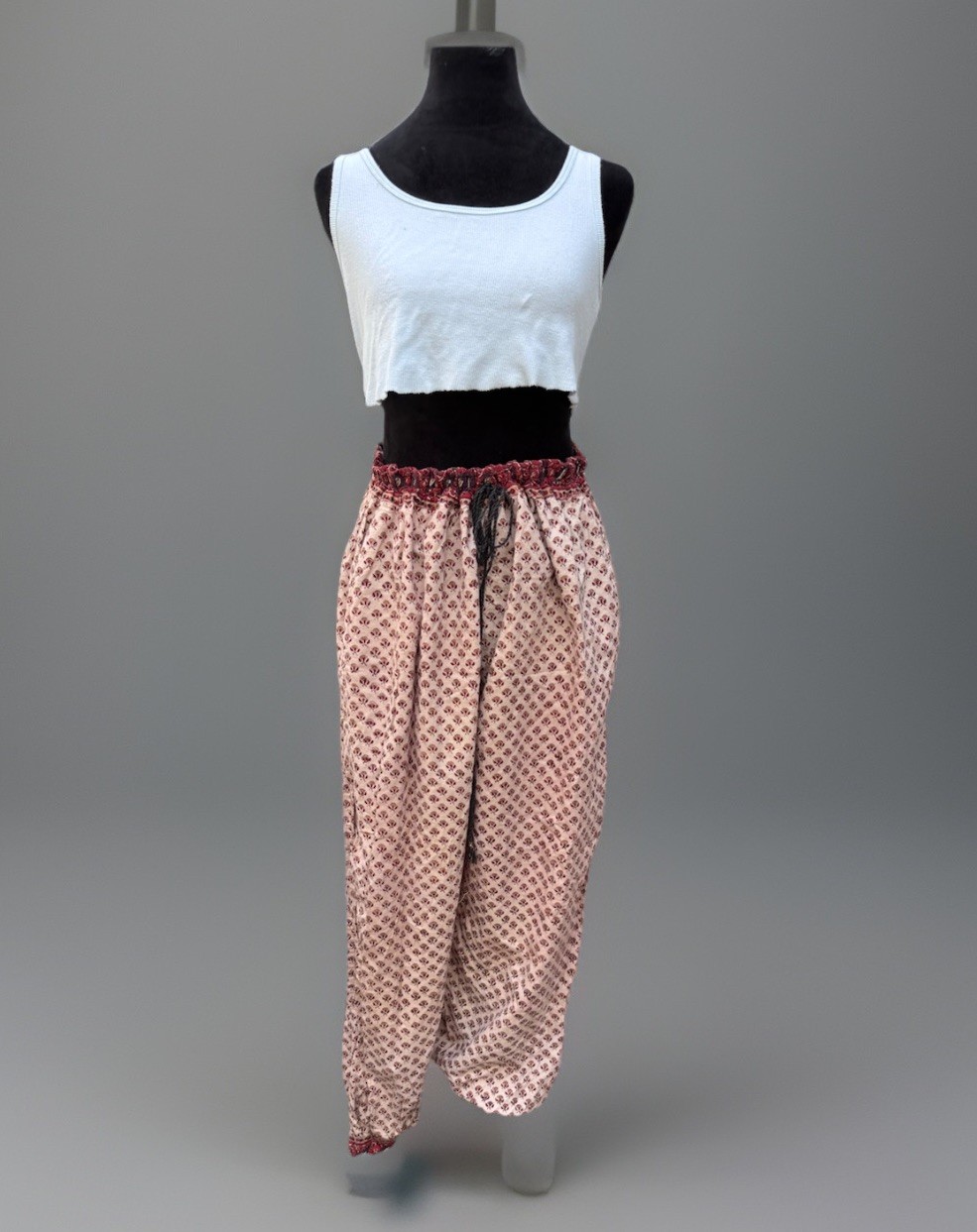 VTG 70s BOHO Hippy GEETA Wide Leg Bloomer Pants.ankle Buttons.floral