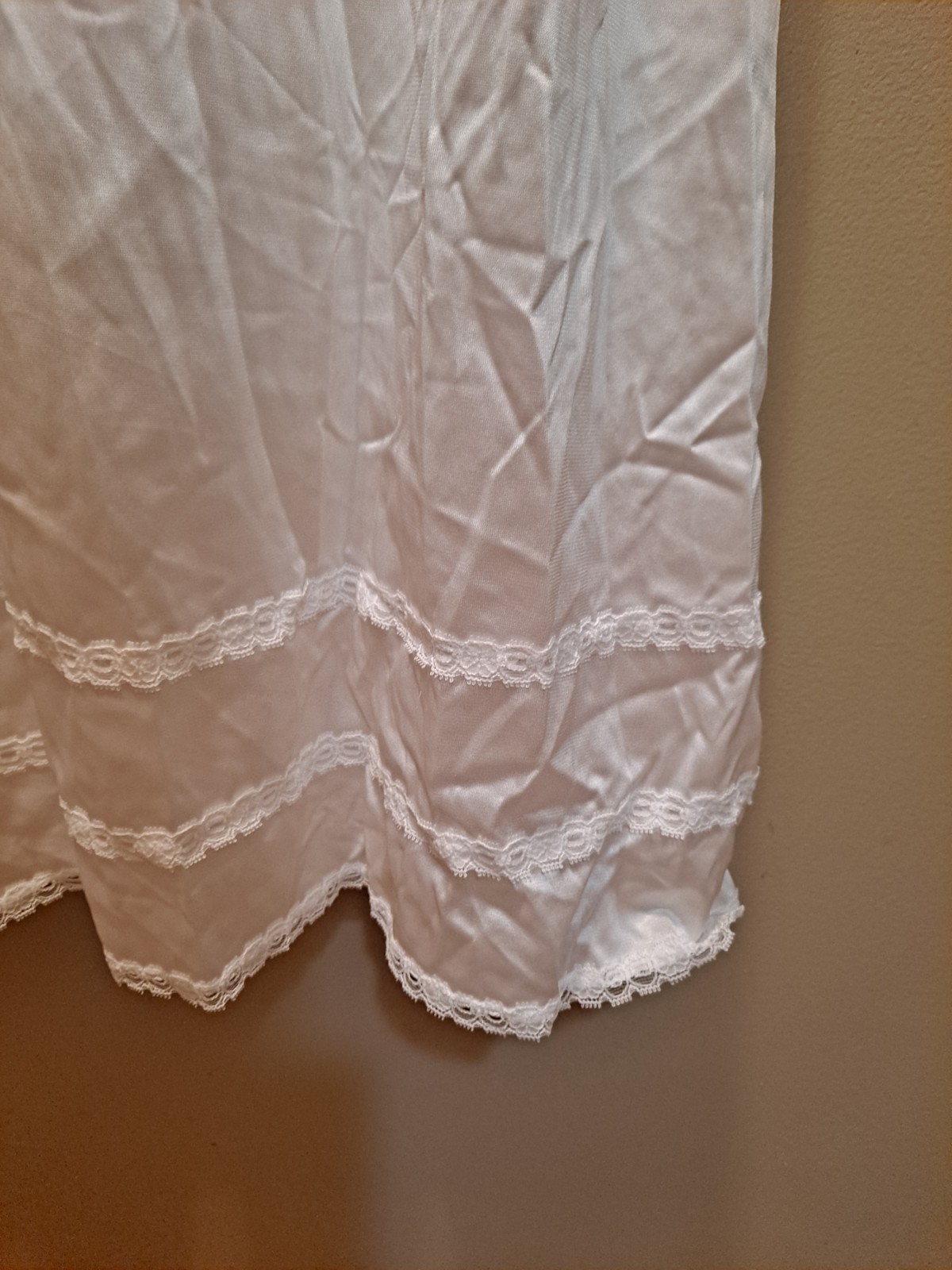 Dixie Belle Made In USA Adjustable Strap Full Slip 36 Tall White Lace