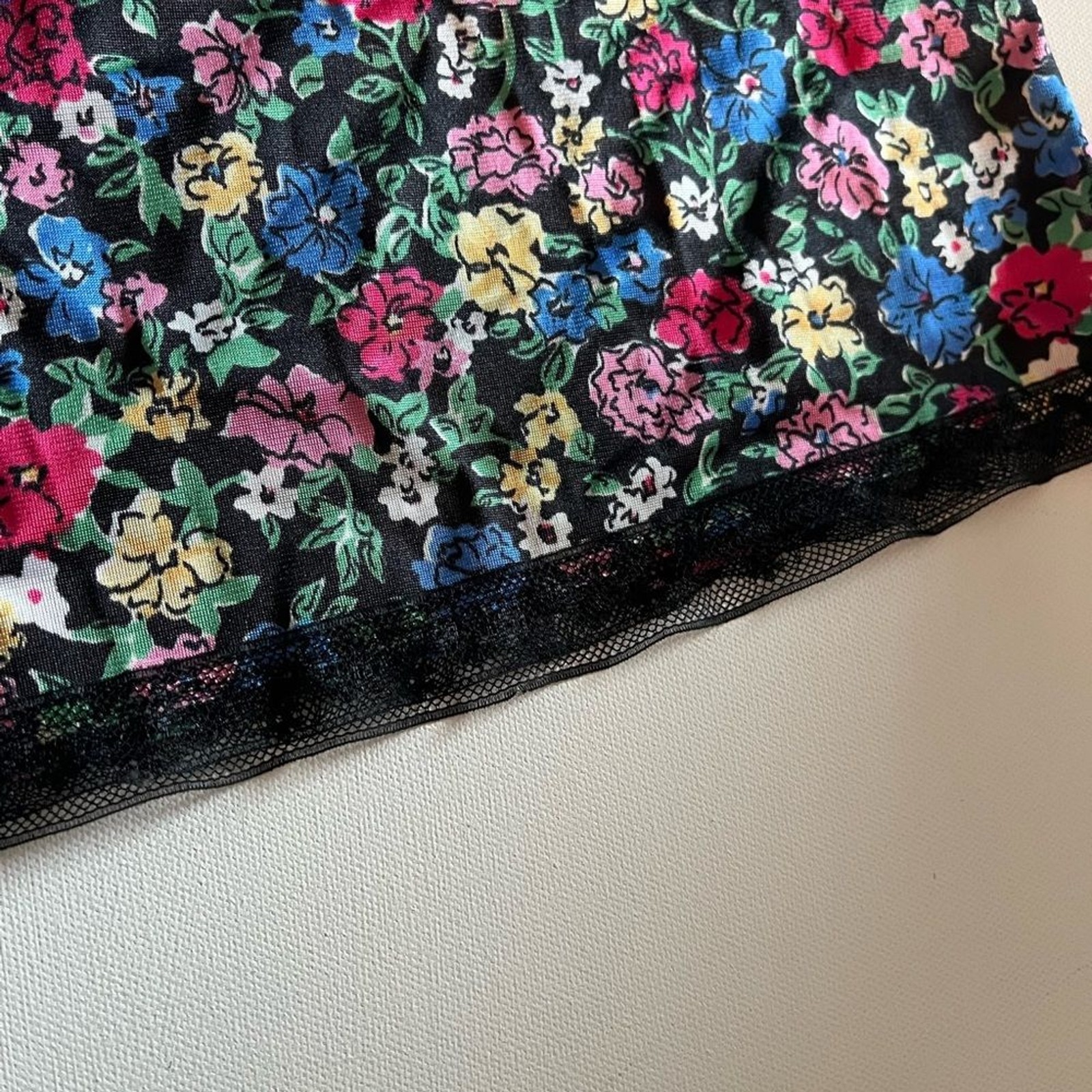 UnBranded Vintage Floral Black Lace Trim Skirt Elastic Waist 80&rsquo;s