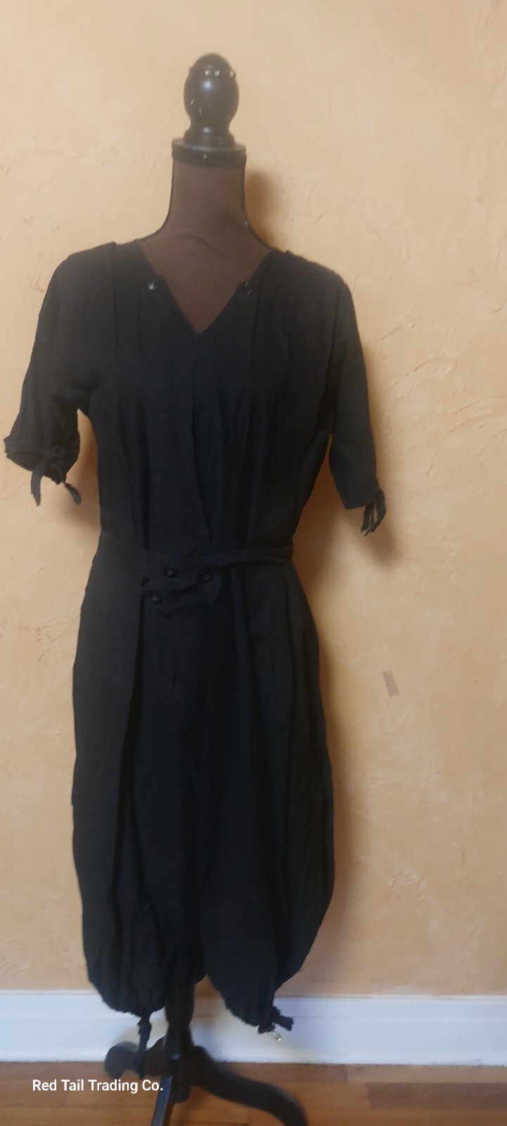 Museum Quality 1910s Edwardian Black Cotton Gymsuit, playsuit, Made By « Winner »