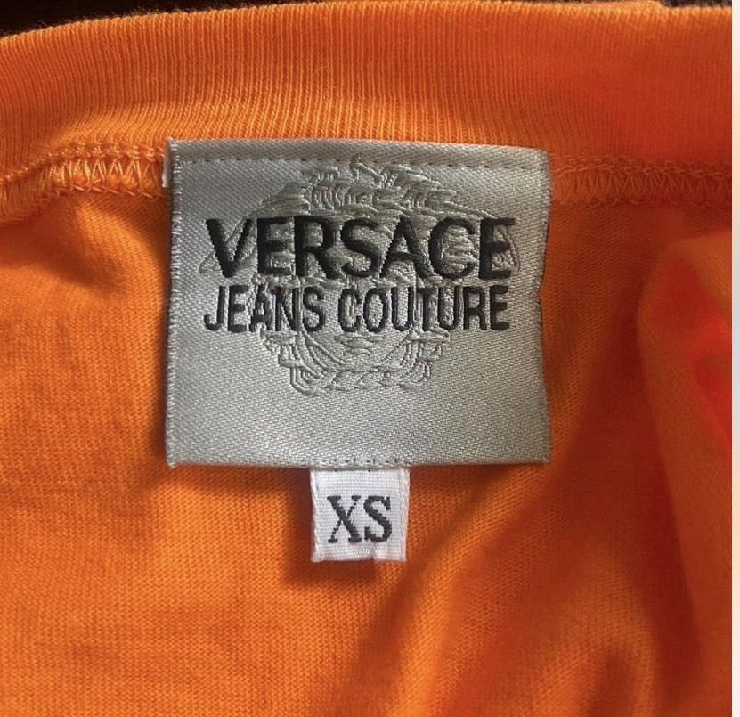 🔥 Gianni Versace “Rock and Royalty” Graphic T-Shirt – Rare Statement Piece