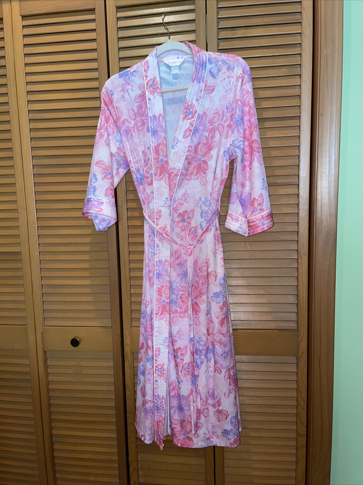 Carriage Court Sears Robe Size Medium 12/14