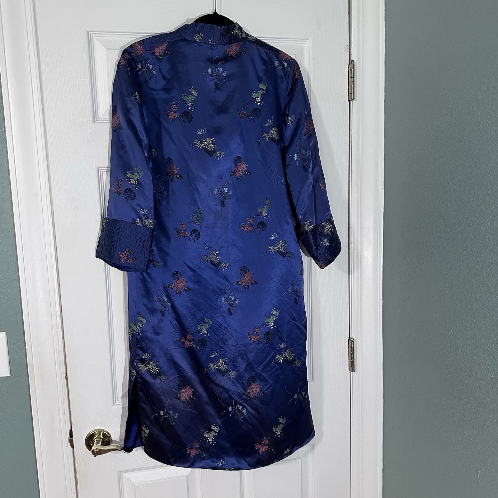 Kimono Robe Pockets, Blue ,Tailored Saigon Vietnam War Vintage 1966 Dress